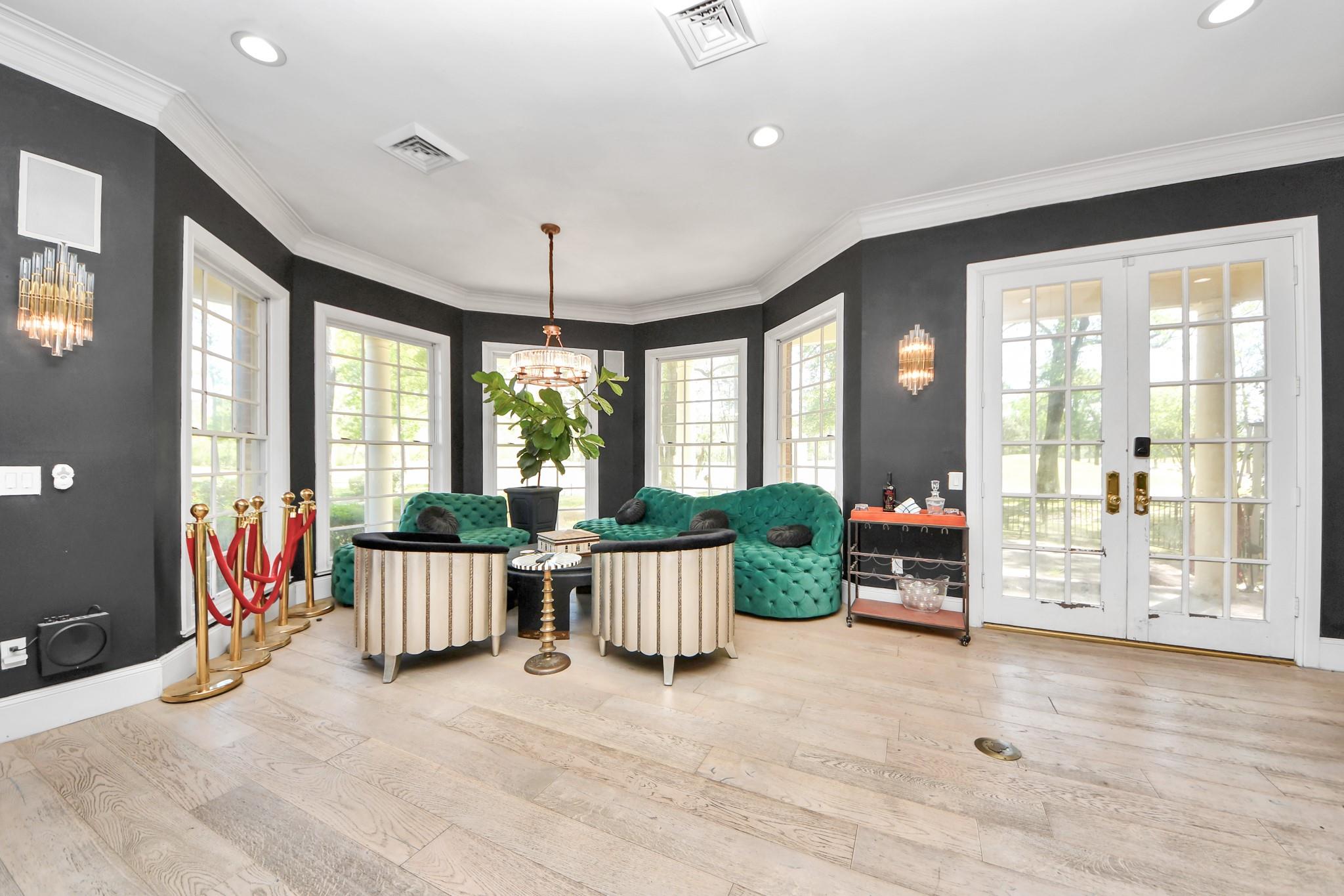 17022 Northgate Forest Drive