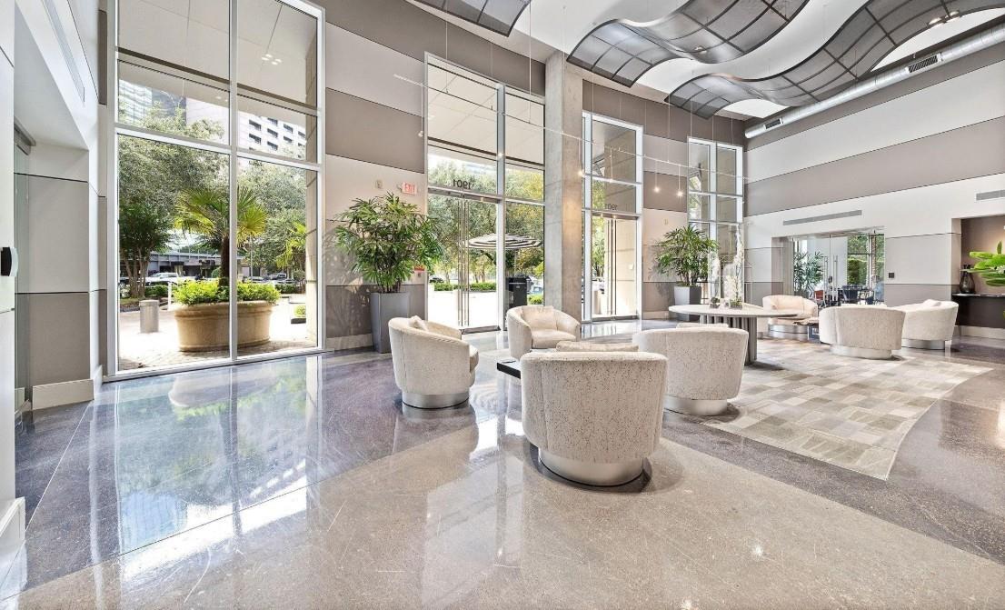 1901 Post Oak Boulevard # 4105