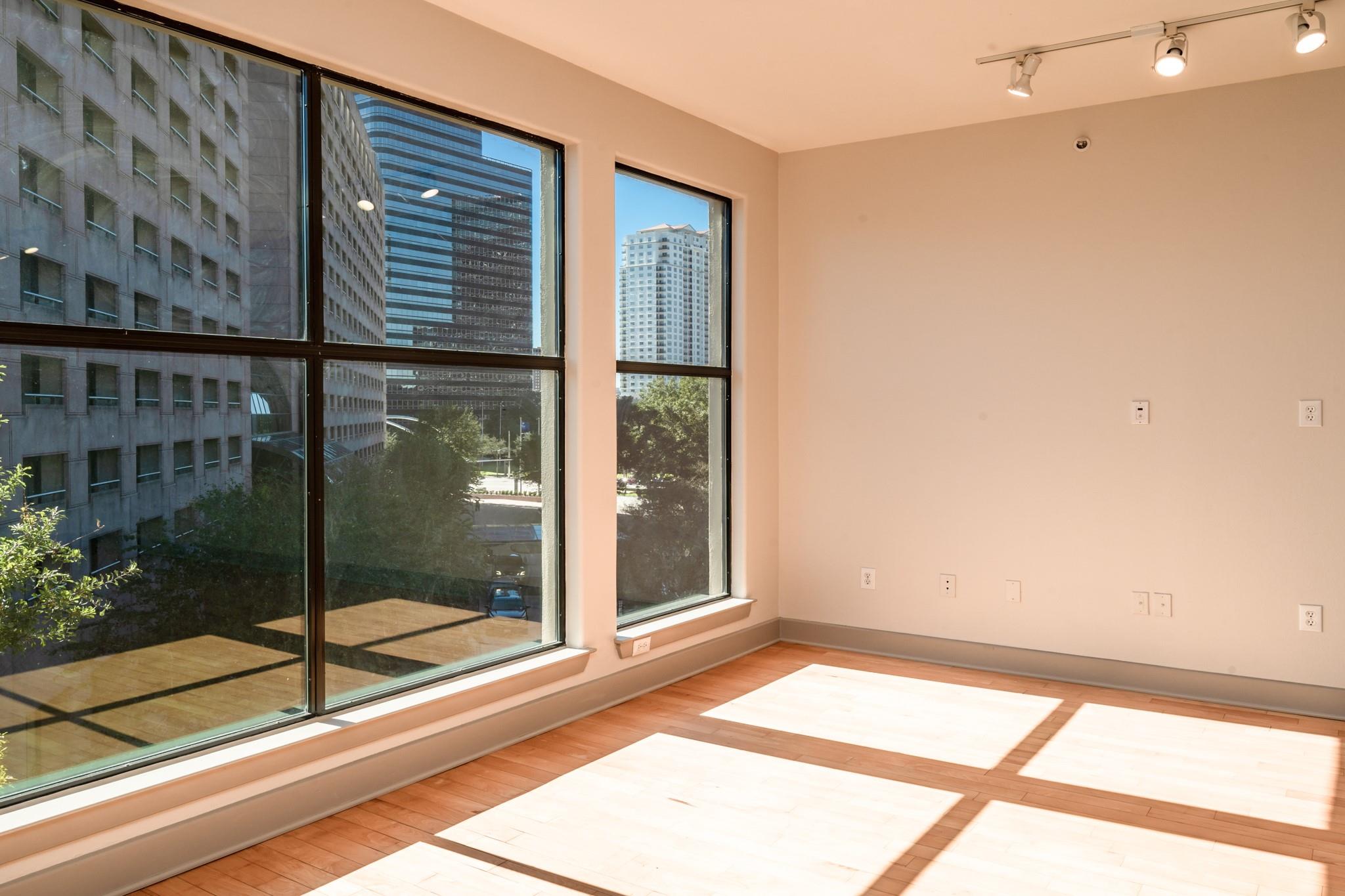 1901 Post Oak Boulevard # 4105