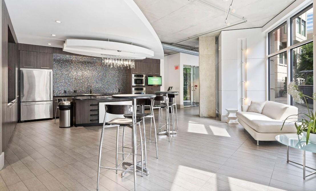 1901 Post Oak Boulevard # 4105