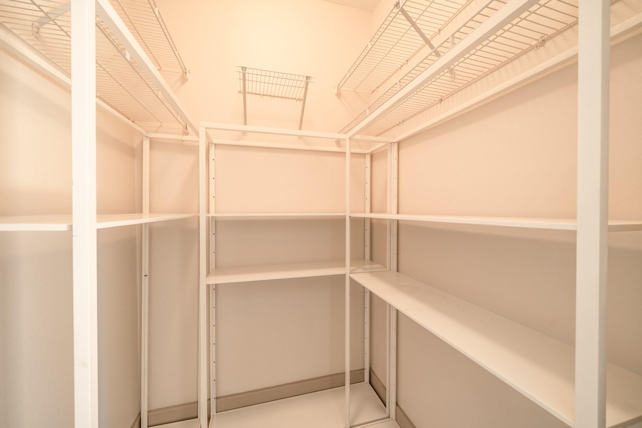 1901 Post Oak Boulevard # 4105