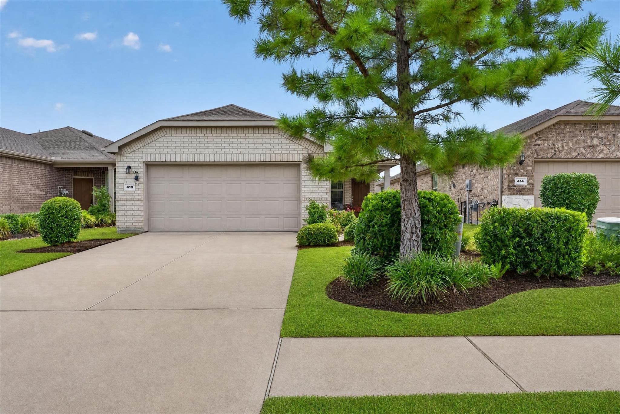 418 Thistle Thorn Drive