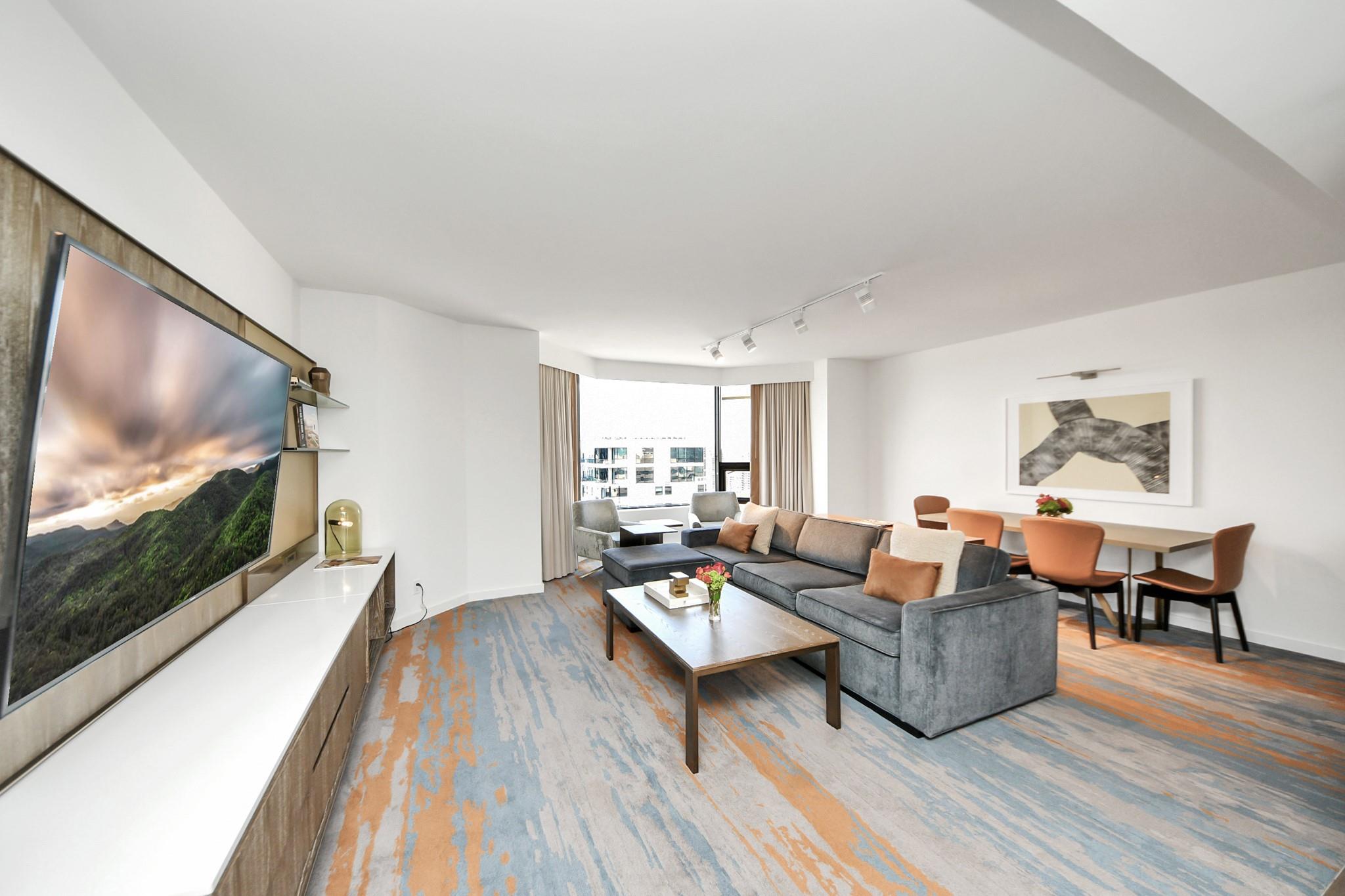 1300 Lamar Street # 2512