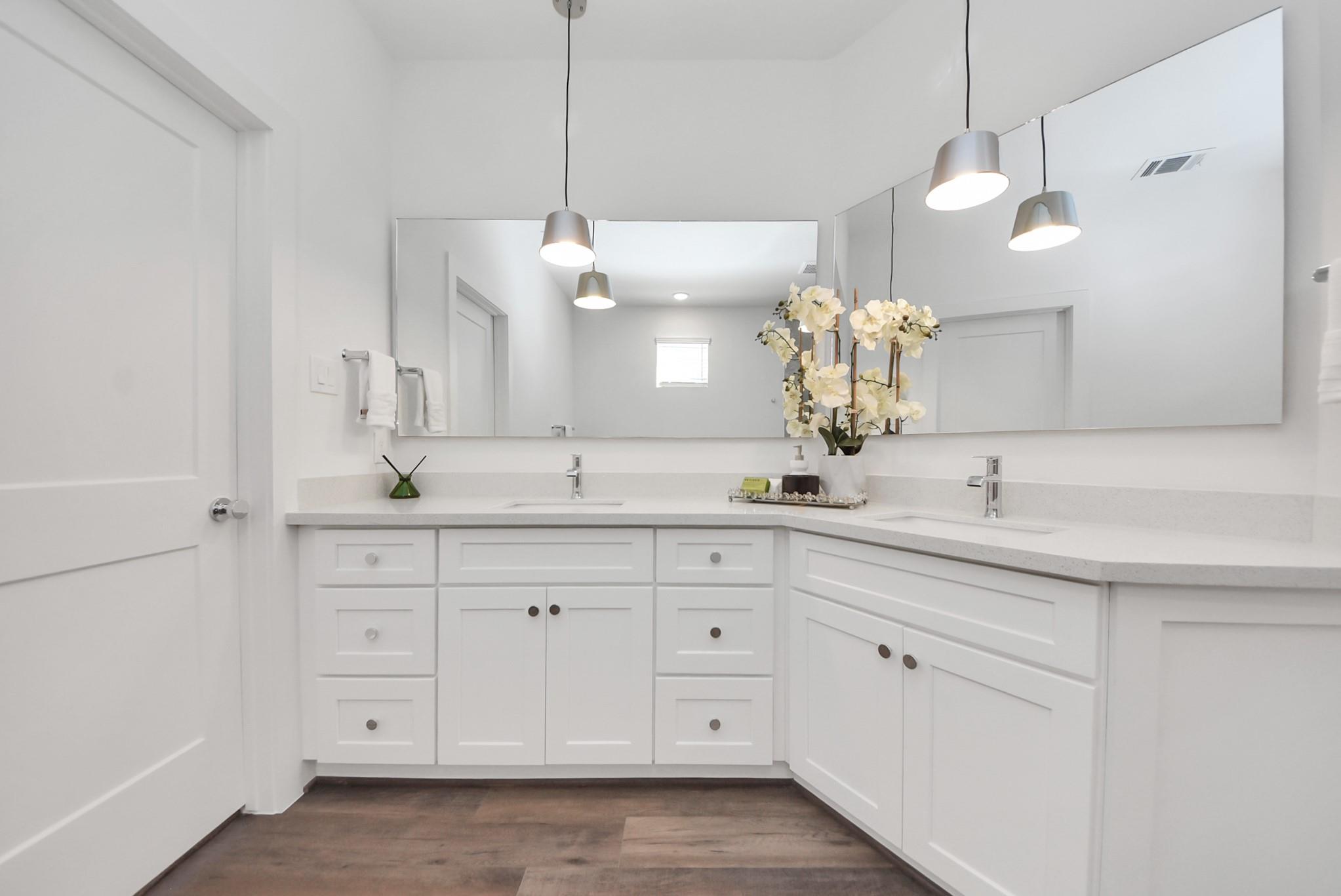 7504 Carver Road # D