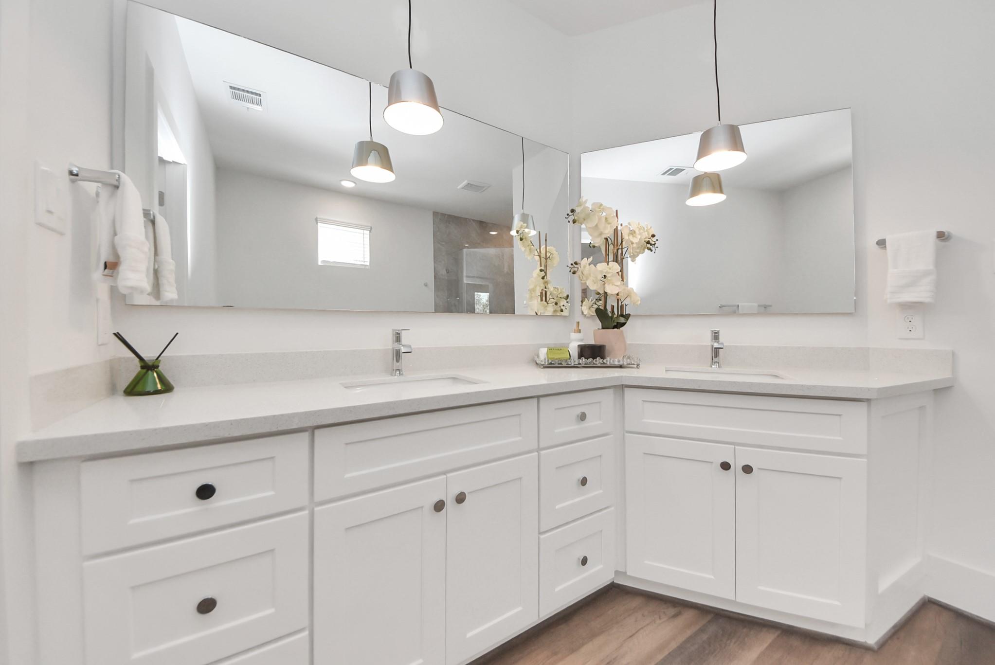 7504 Carver Road # D