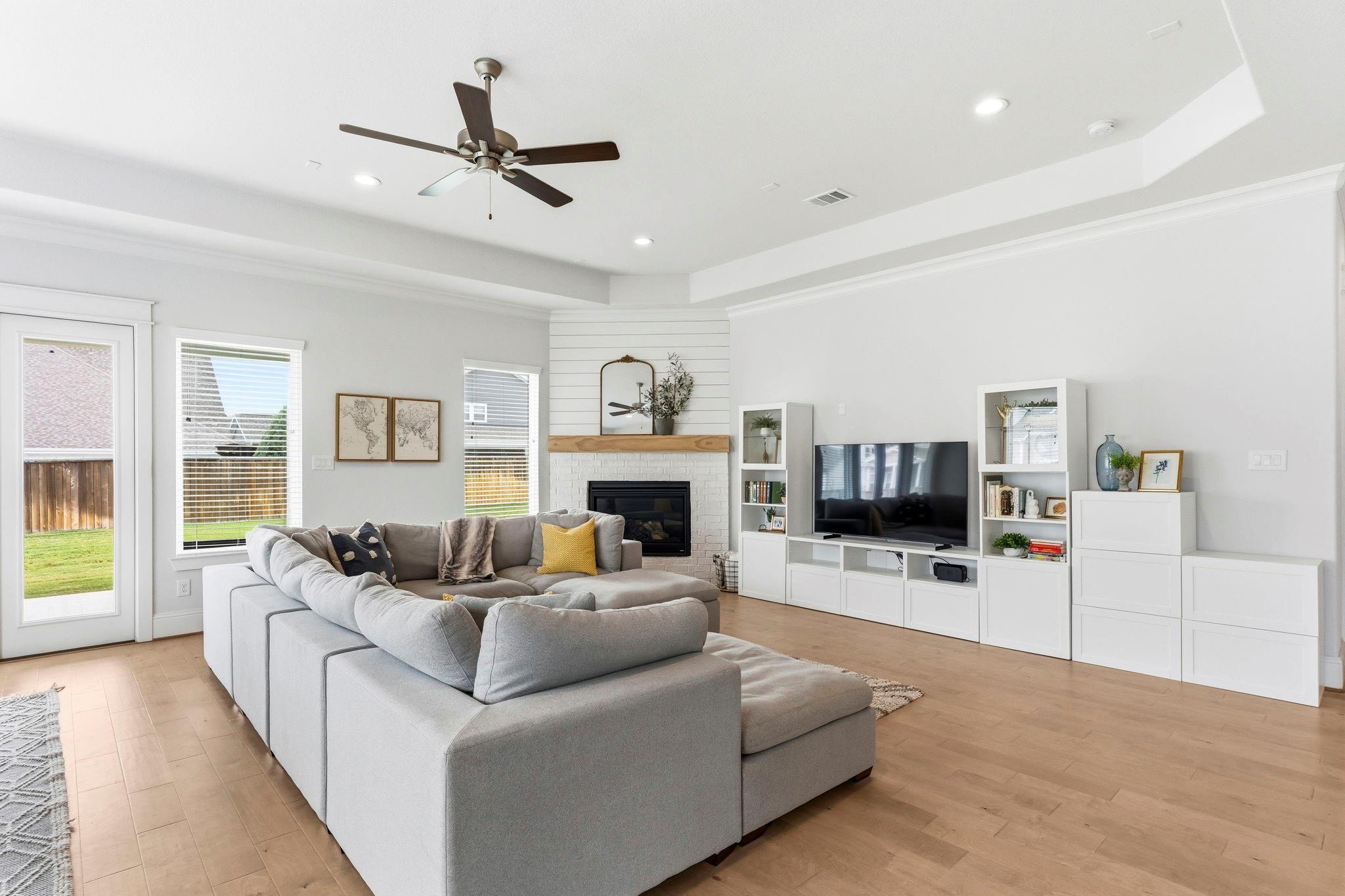 2368 Goldenglade Drive