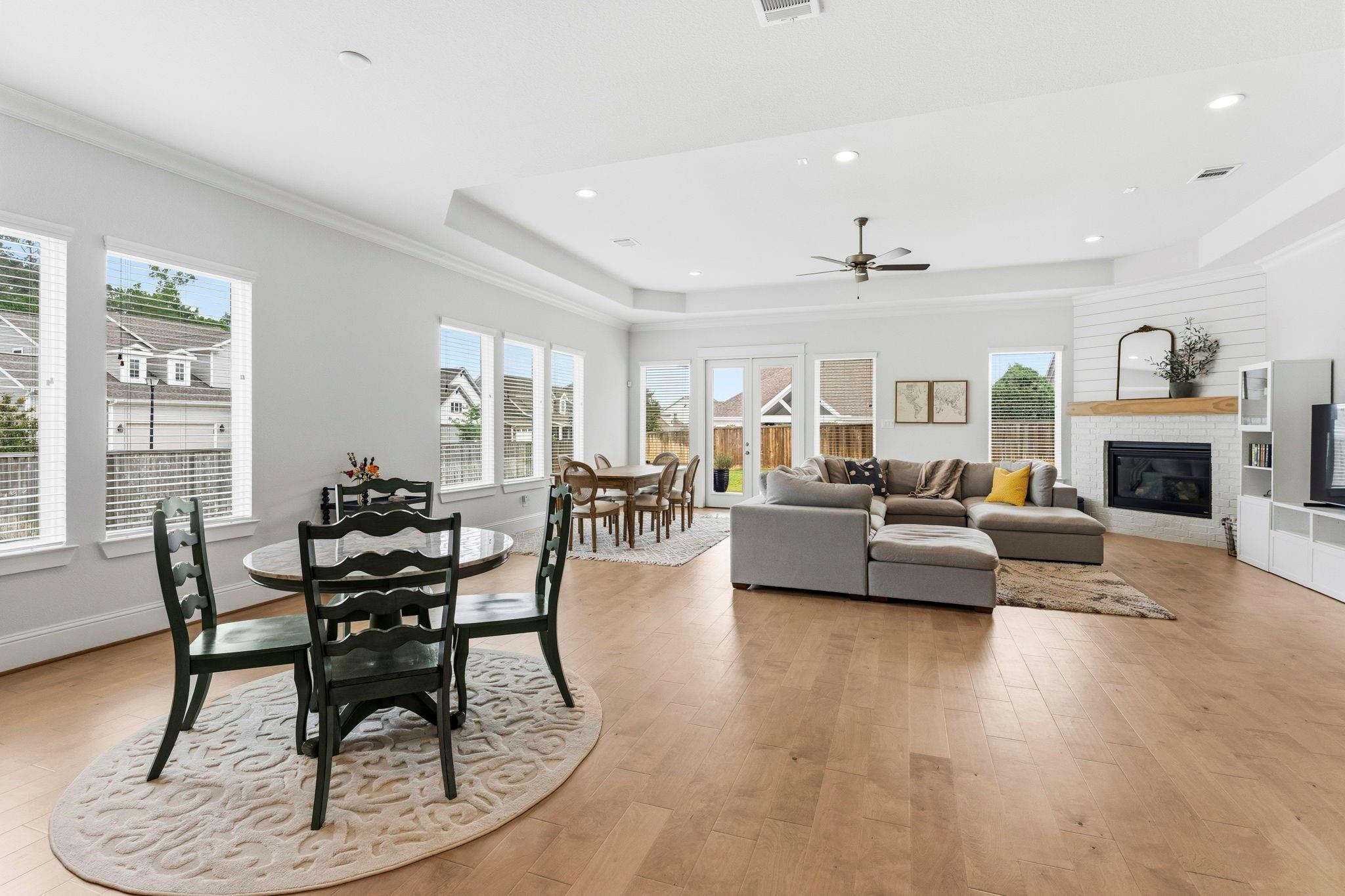 2368 Goldenglade Drive