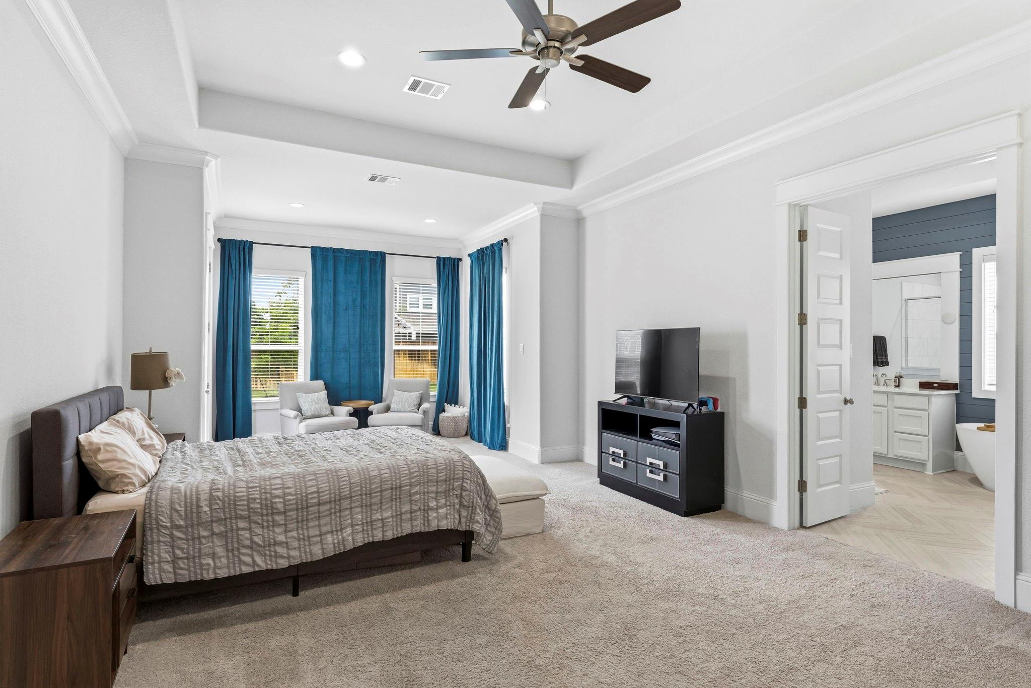 2368 Goldenglade Drive