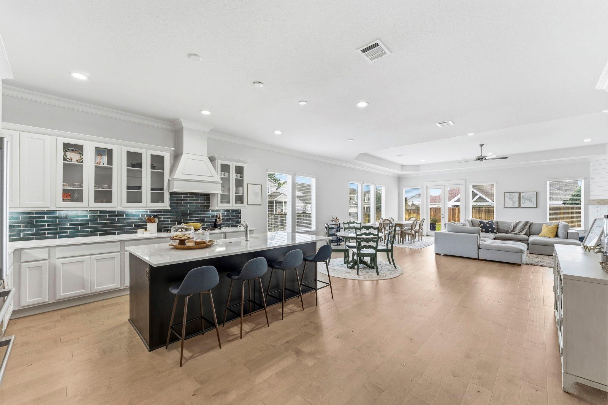 2368 Goldenglade Drive
