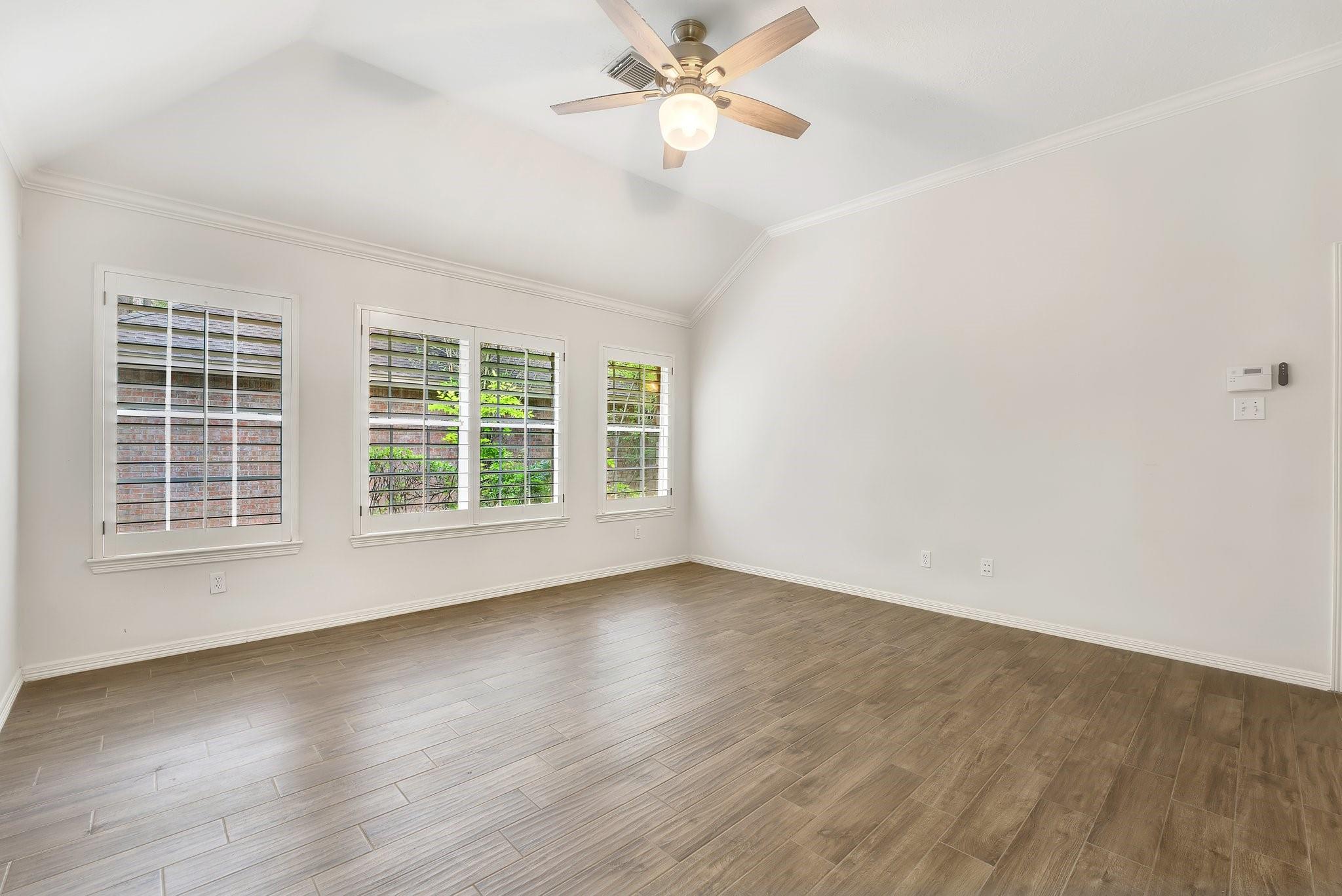 30 Vista Cove Circle