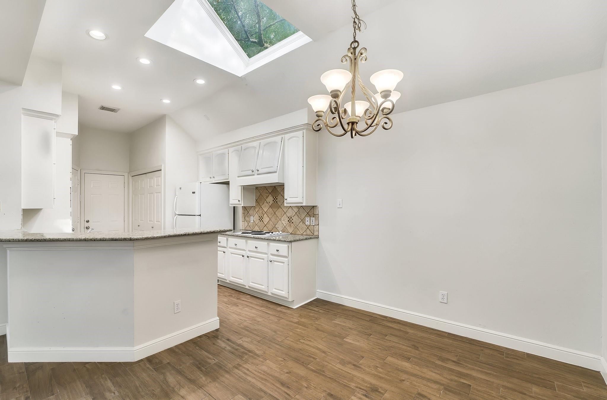 30 Vista Cove Circle