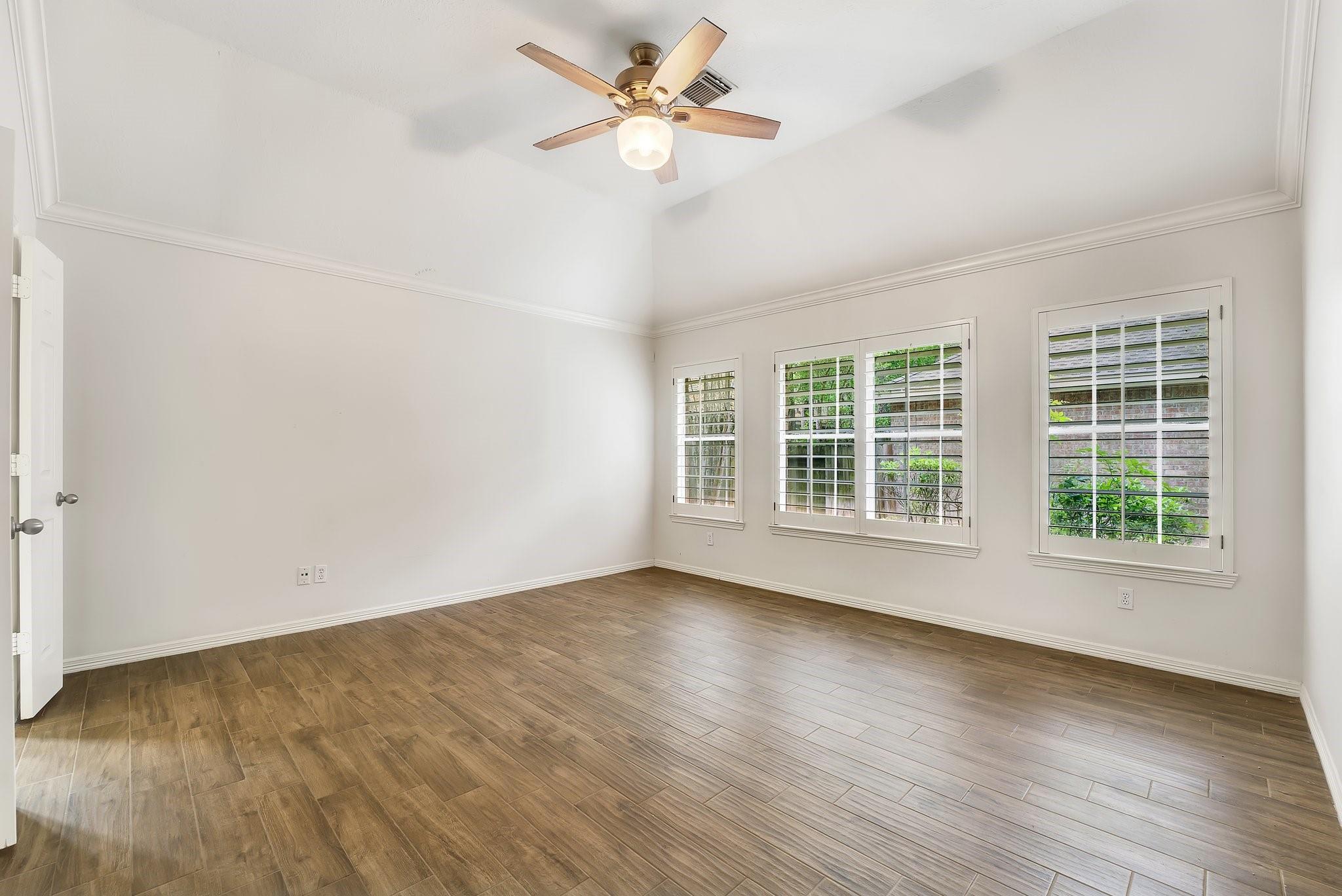 30 Vista Cove Circle