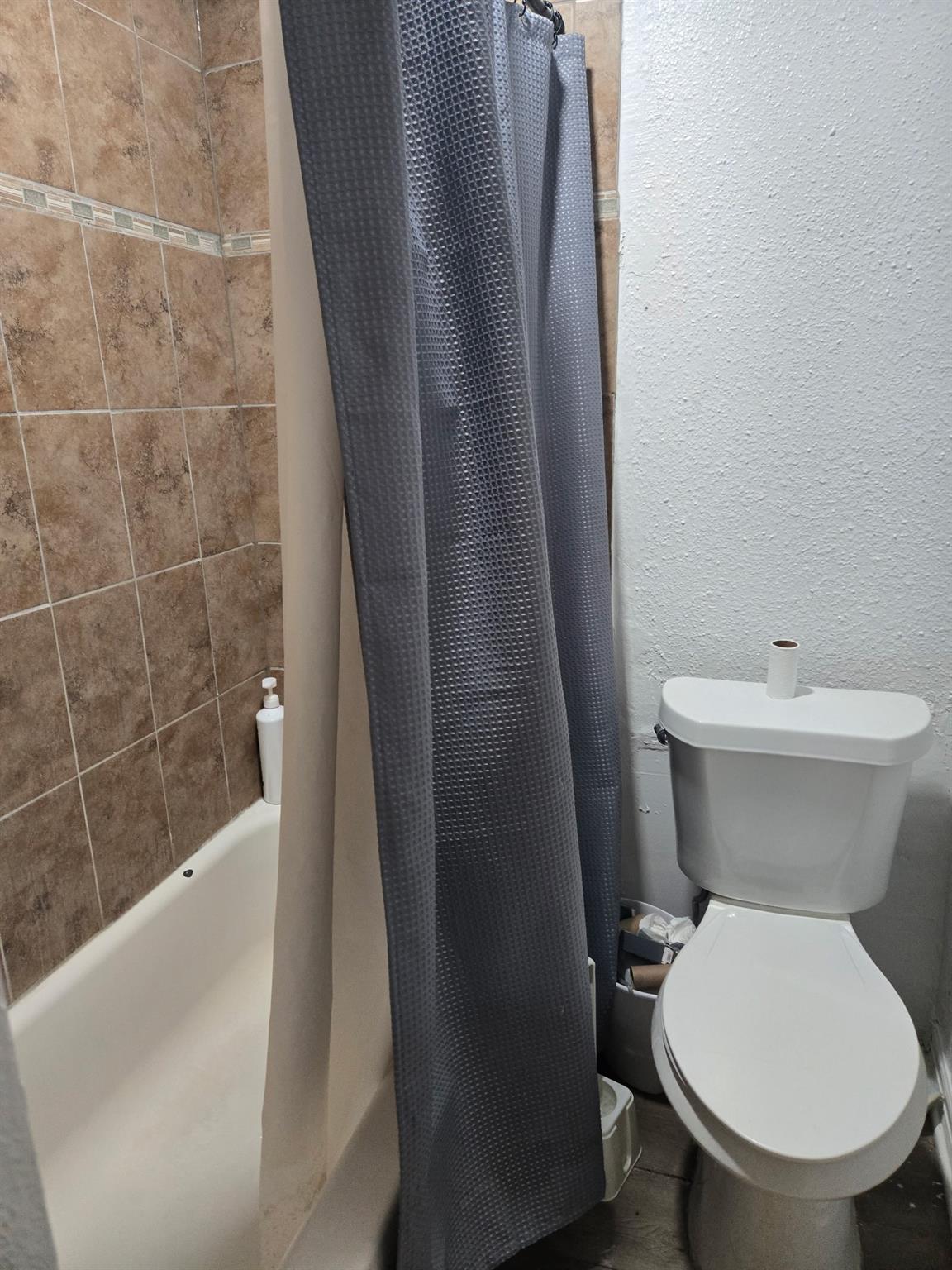 8405 Wilcrest Drive # 2412