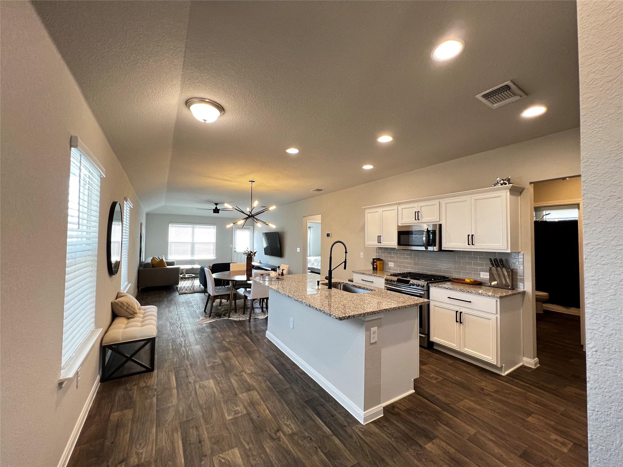 13906 Levy Lane