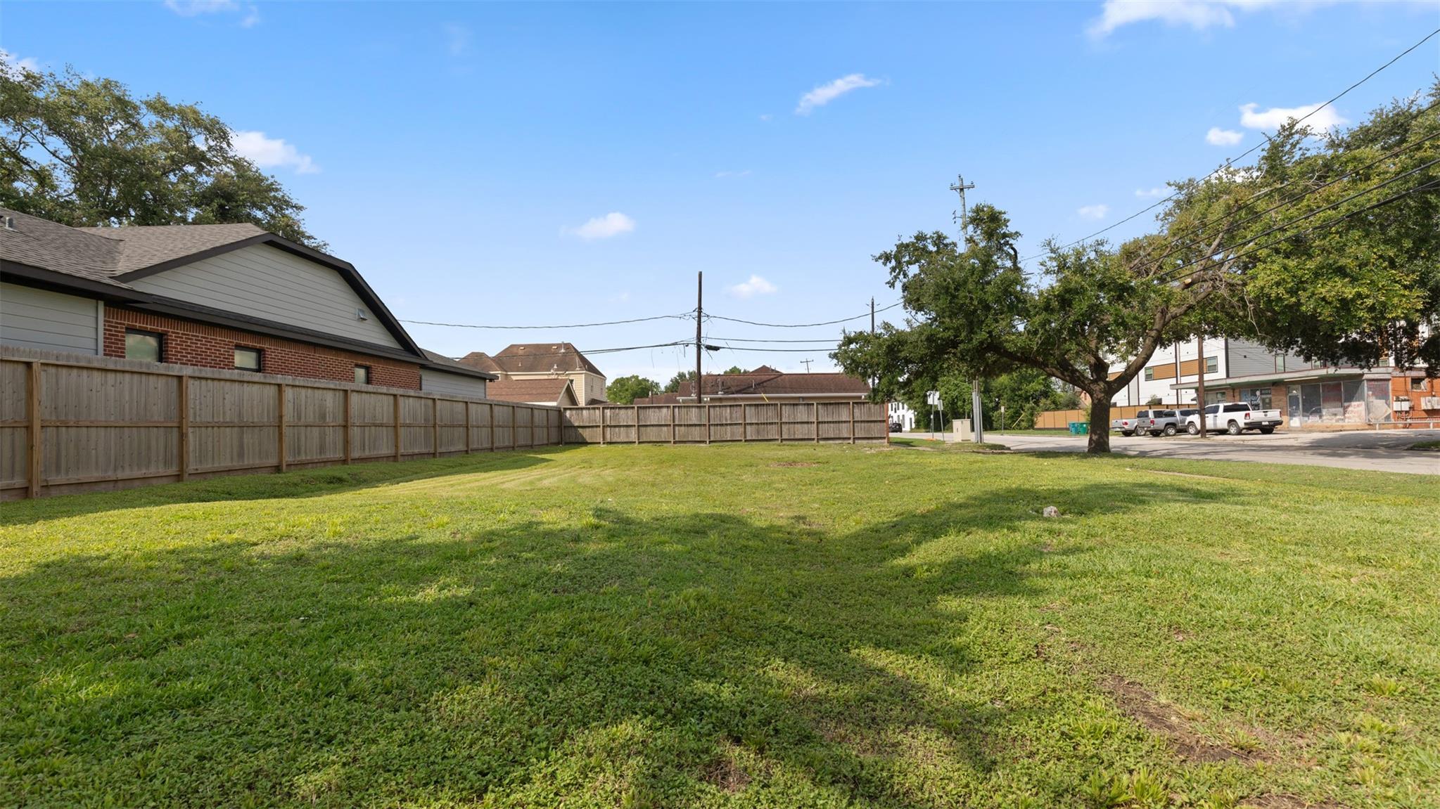 2402 Cleburne Street