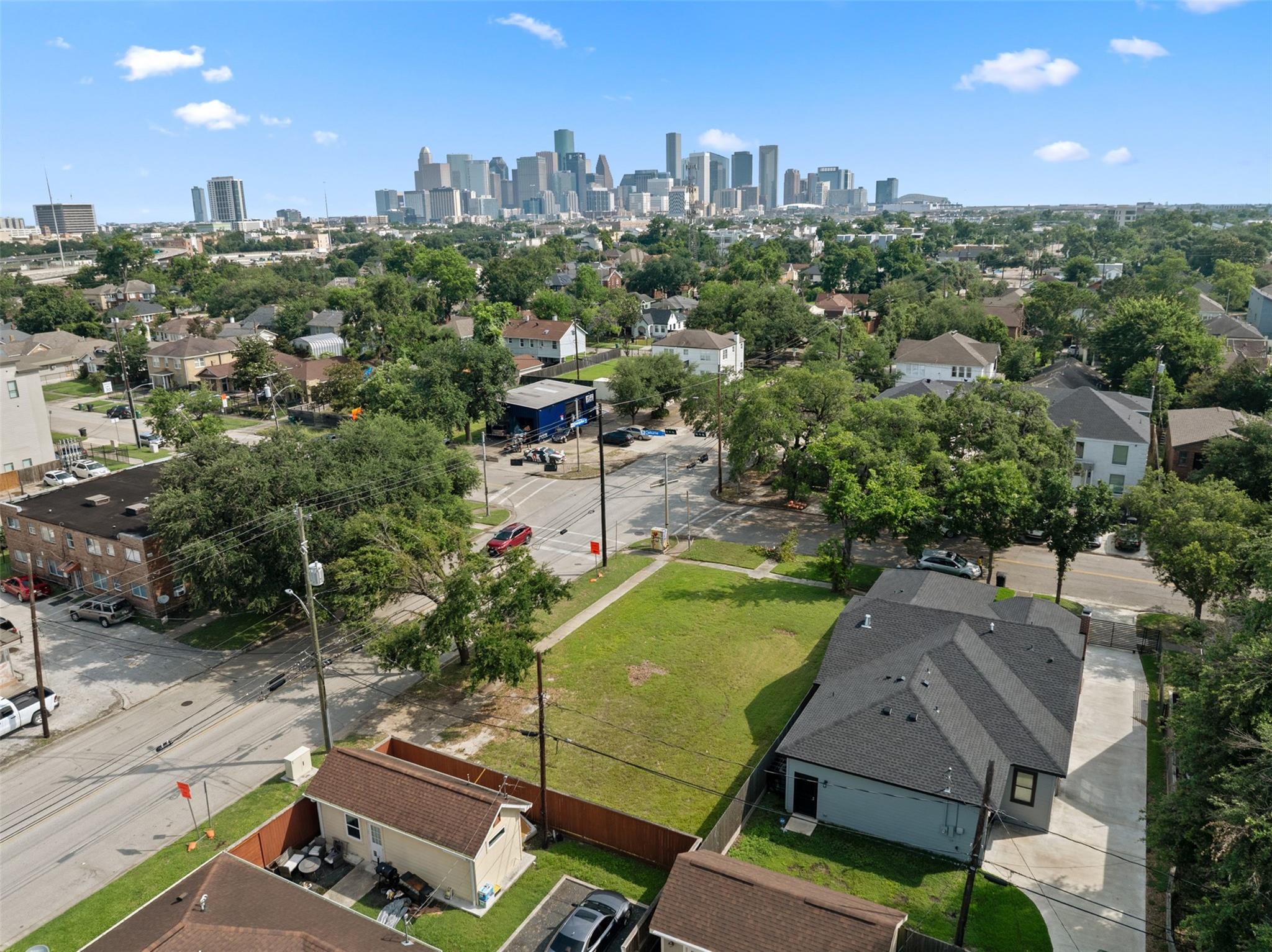 2402 Cleburne Street