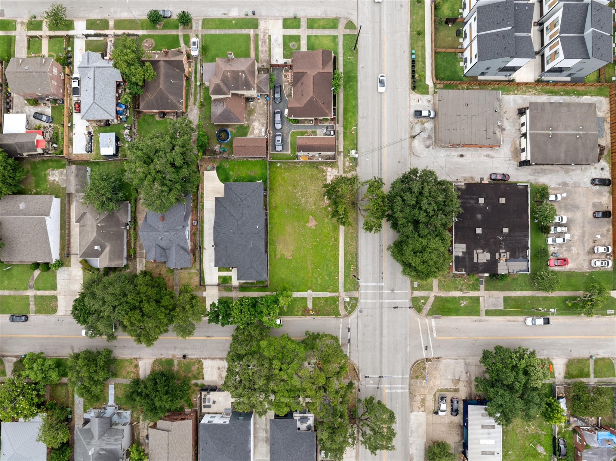 2402 Cleburne Street