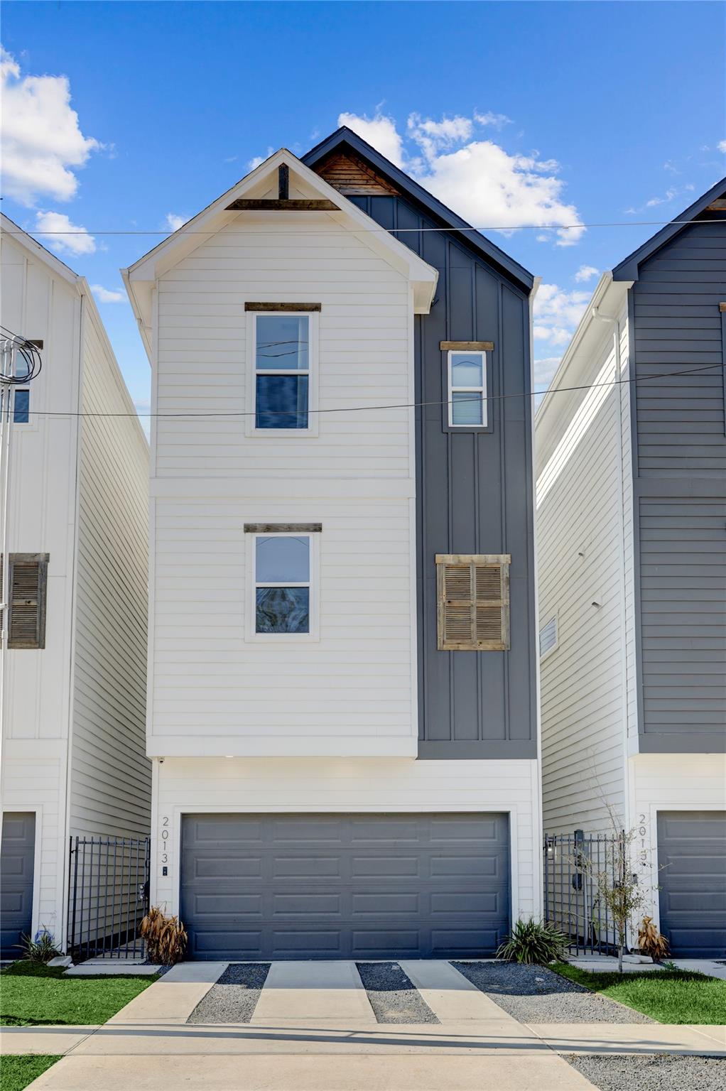 2013 Cochran Street