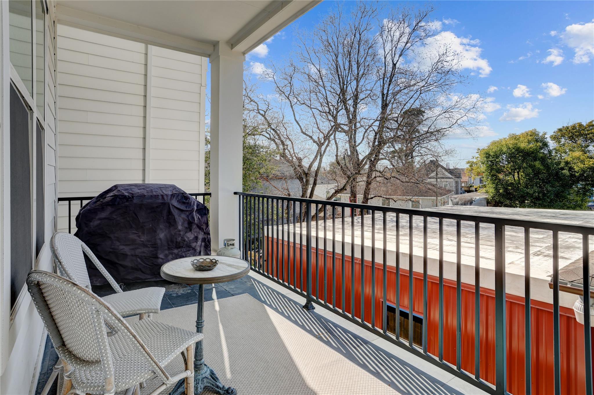 2013 Cochran Street