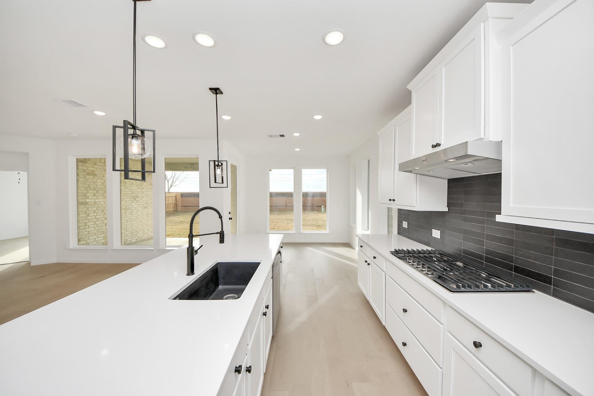 7715 Clover Gully Lane