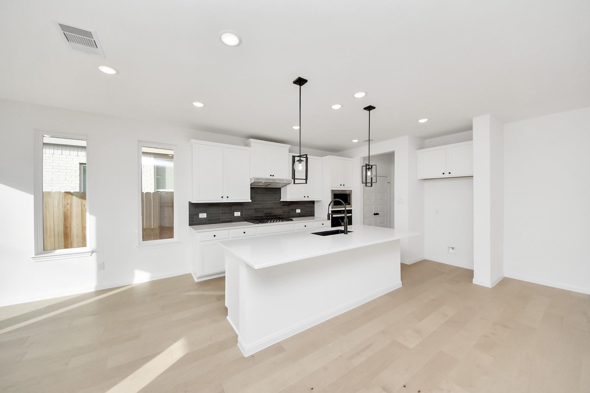 7715 Clover Gully Lane