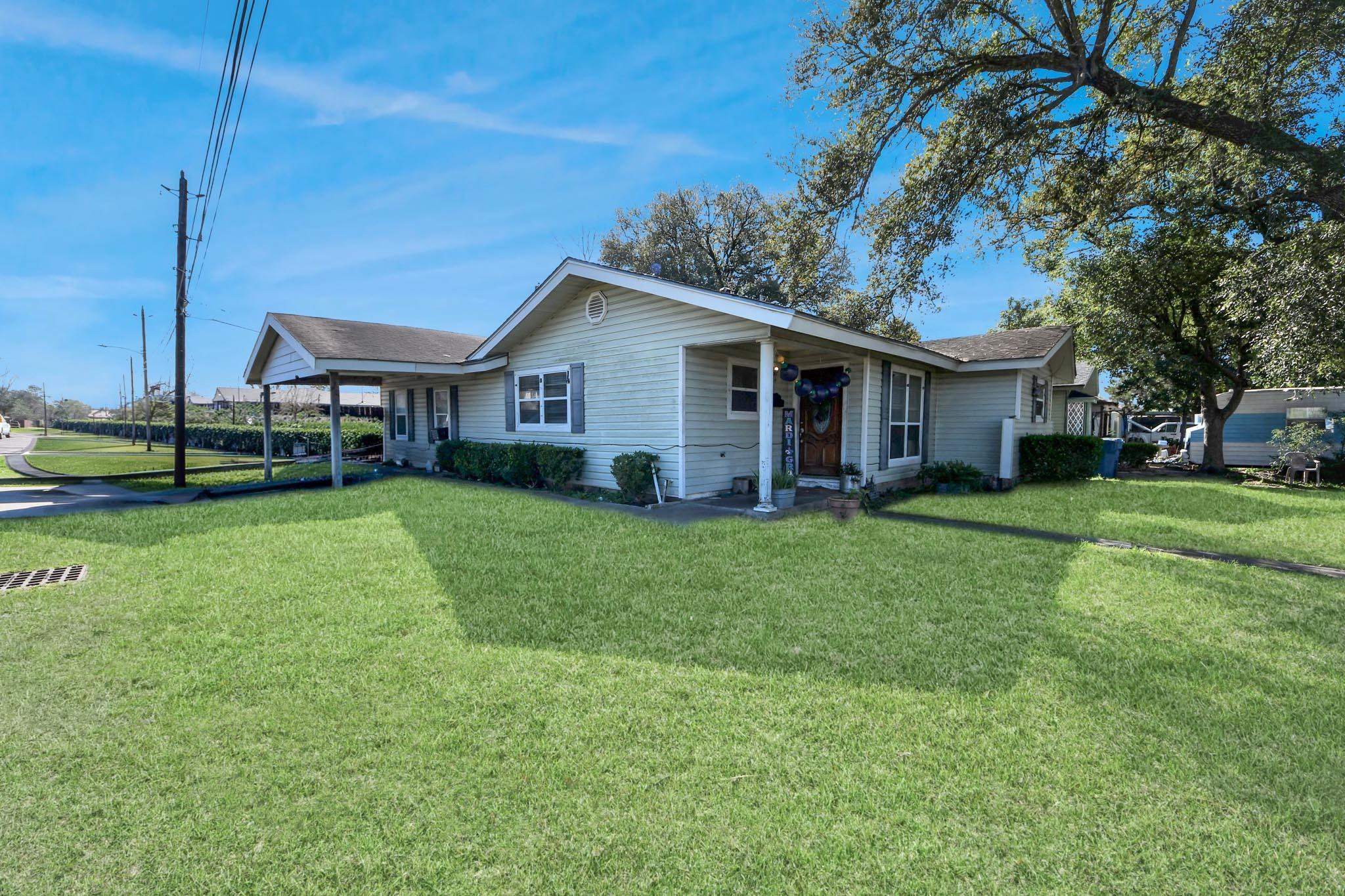 415 Halkies Road