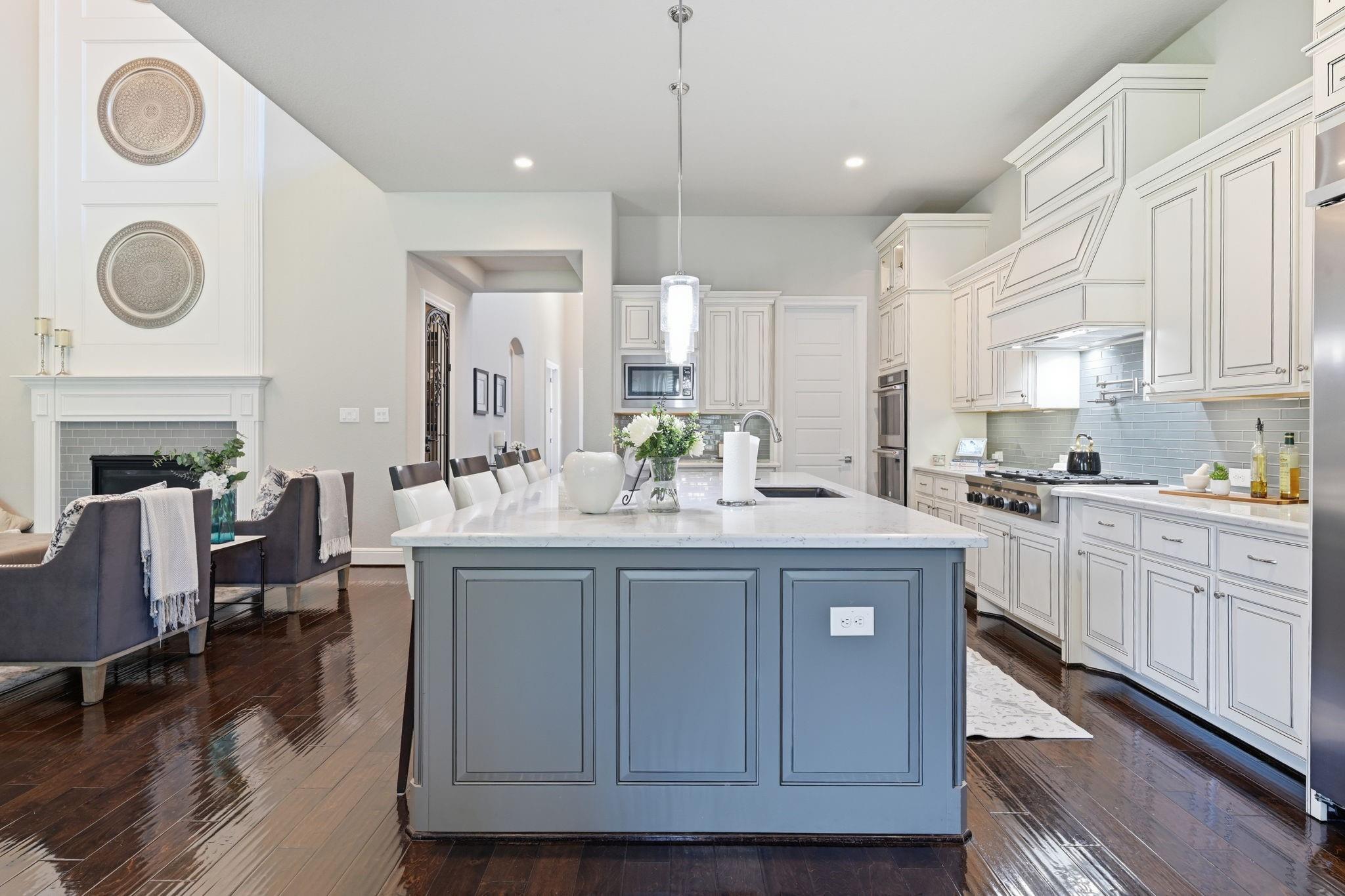 4043 Woodland Meadow Drive