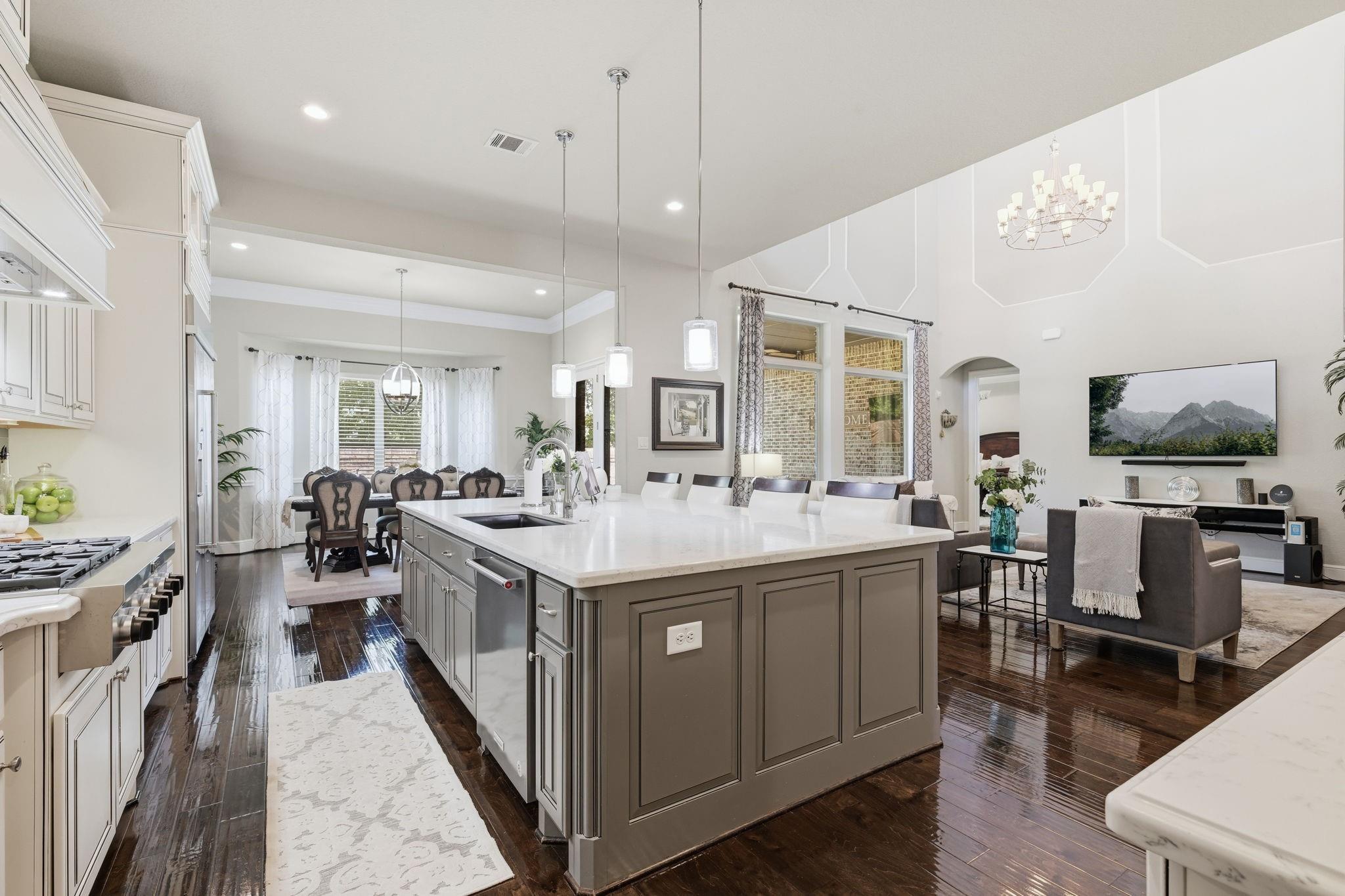 4043 Woodland Meadow Drive