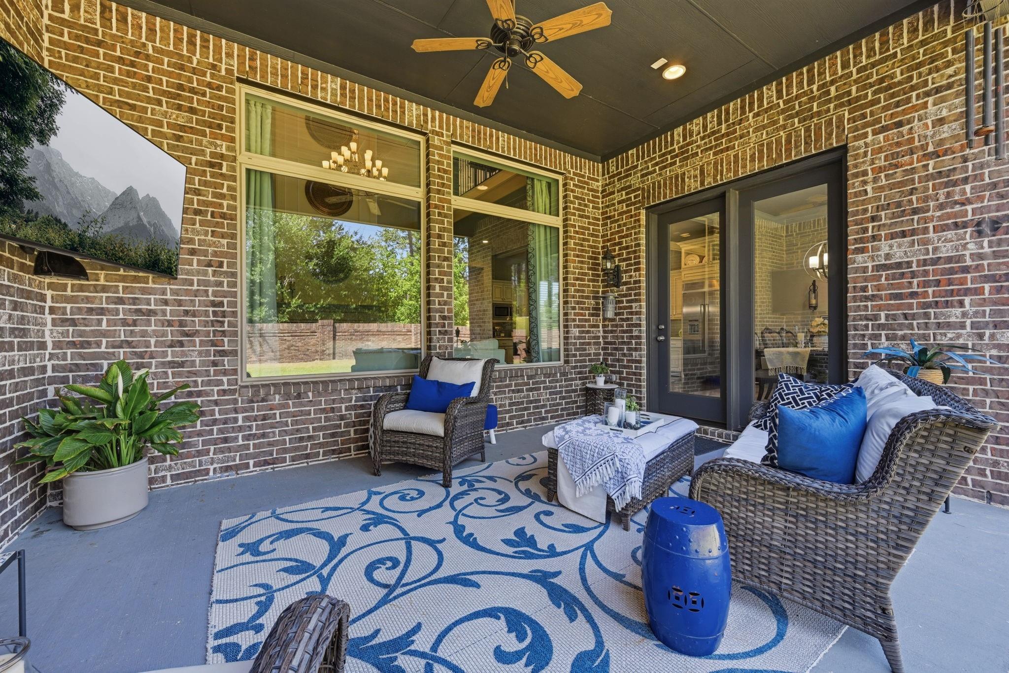 4043 Woodland Meadow Drive