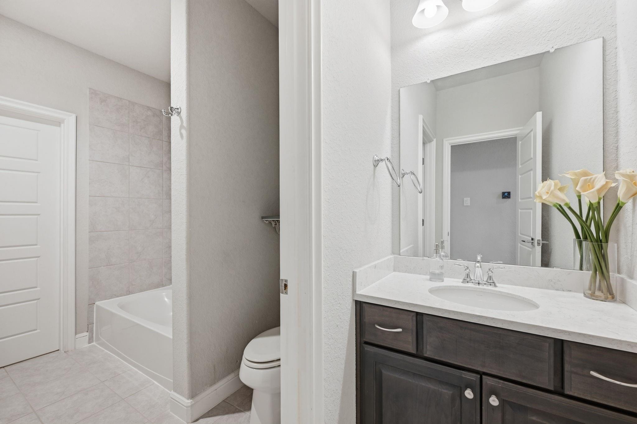 4043 Woodland Meadow Drive