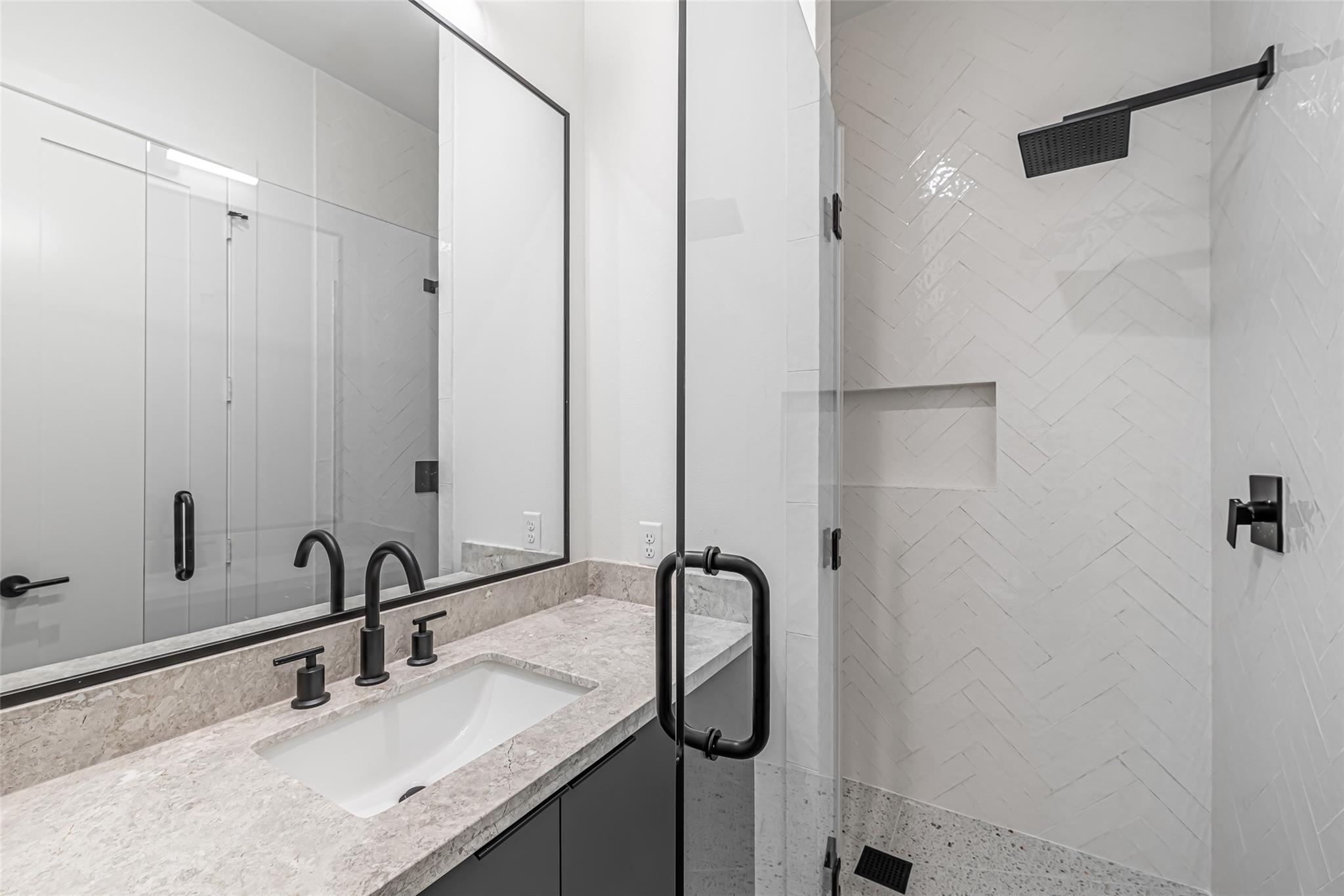 829 Alexander Street