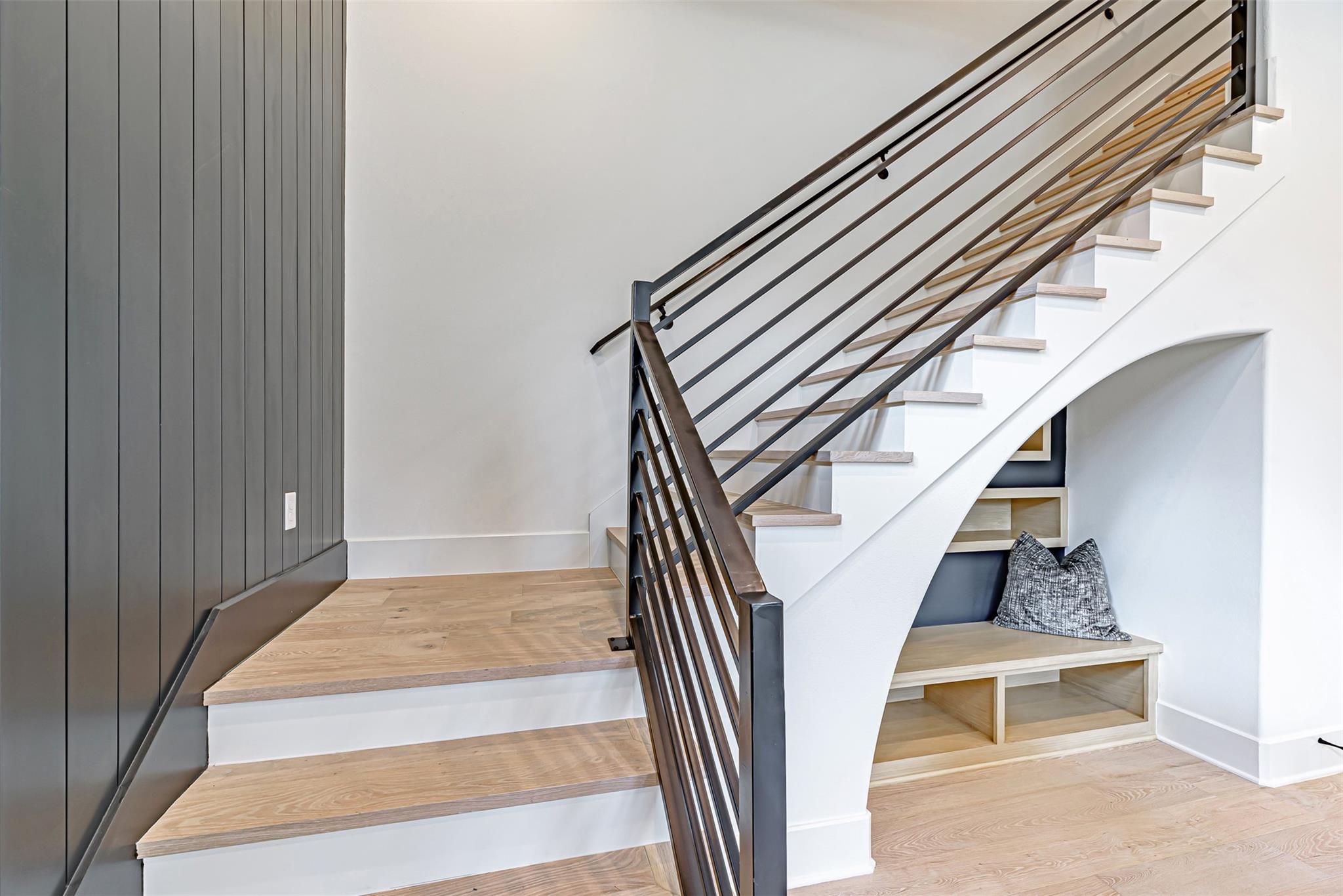 829 Alexander Street