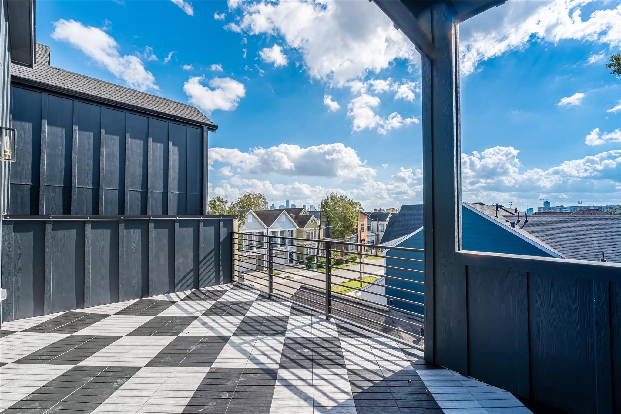 829 Alexander Street