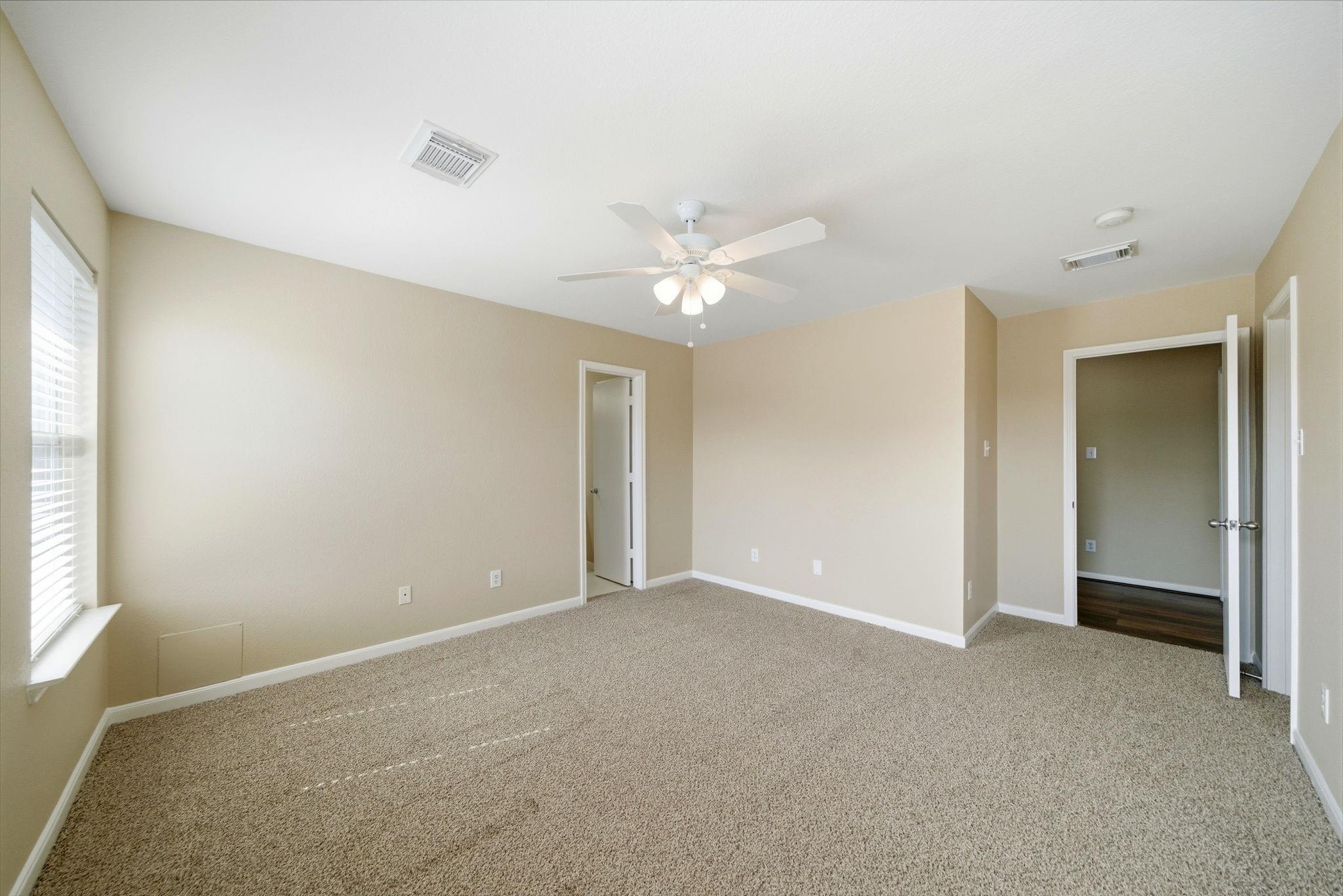 10038 Victoria Chase Lane