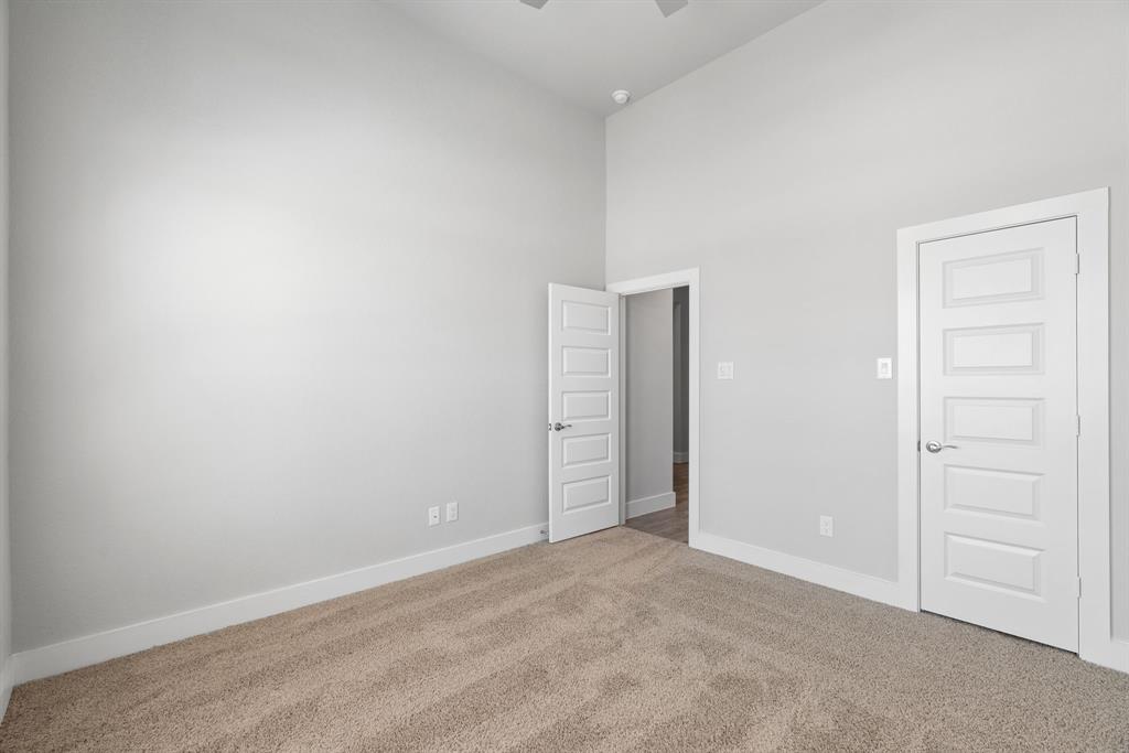 19615 Isola Breeze Drive