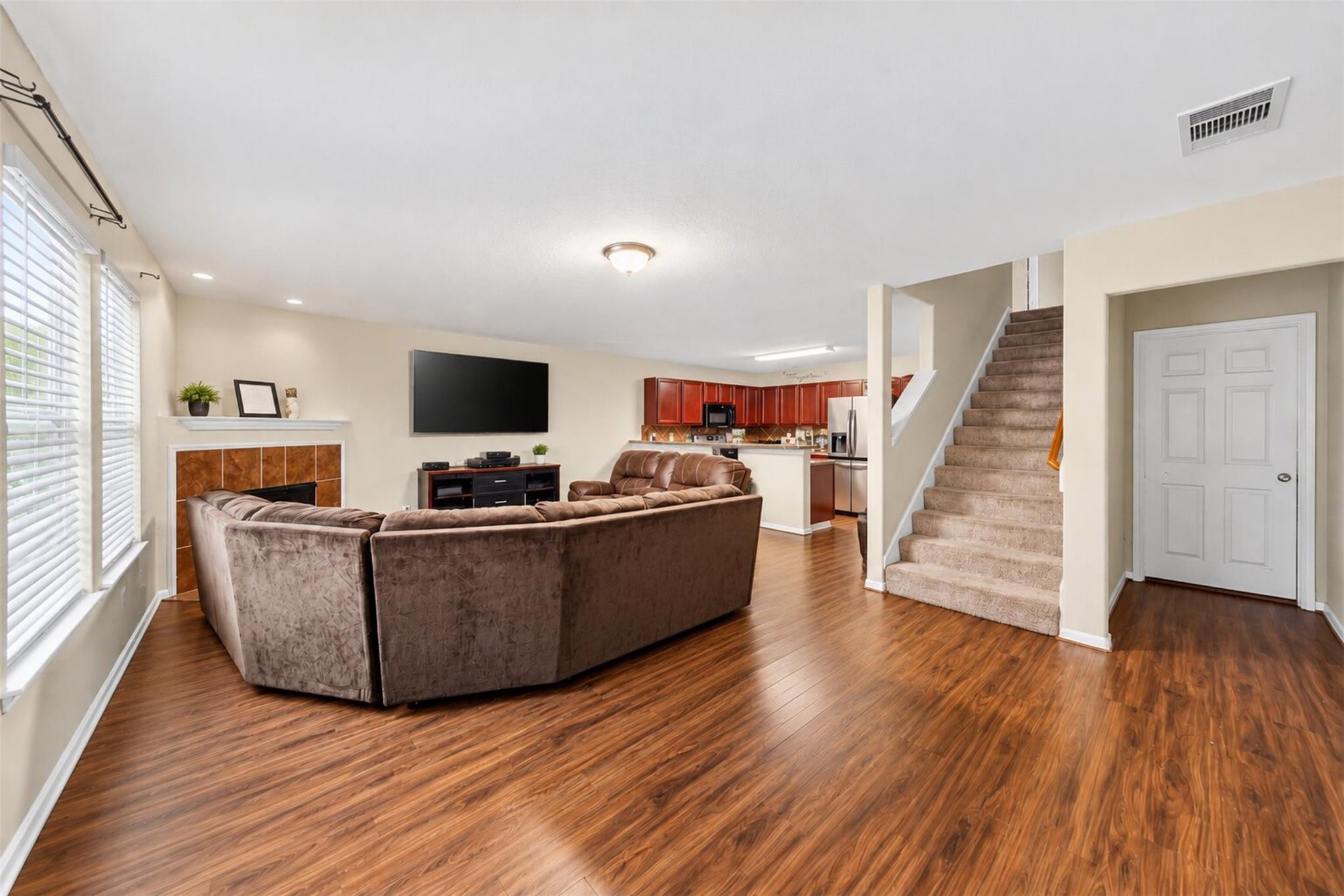 7227 Fox Scene Drive