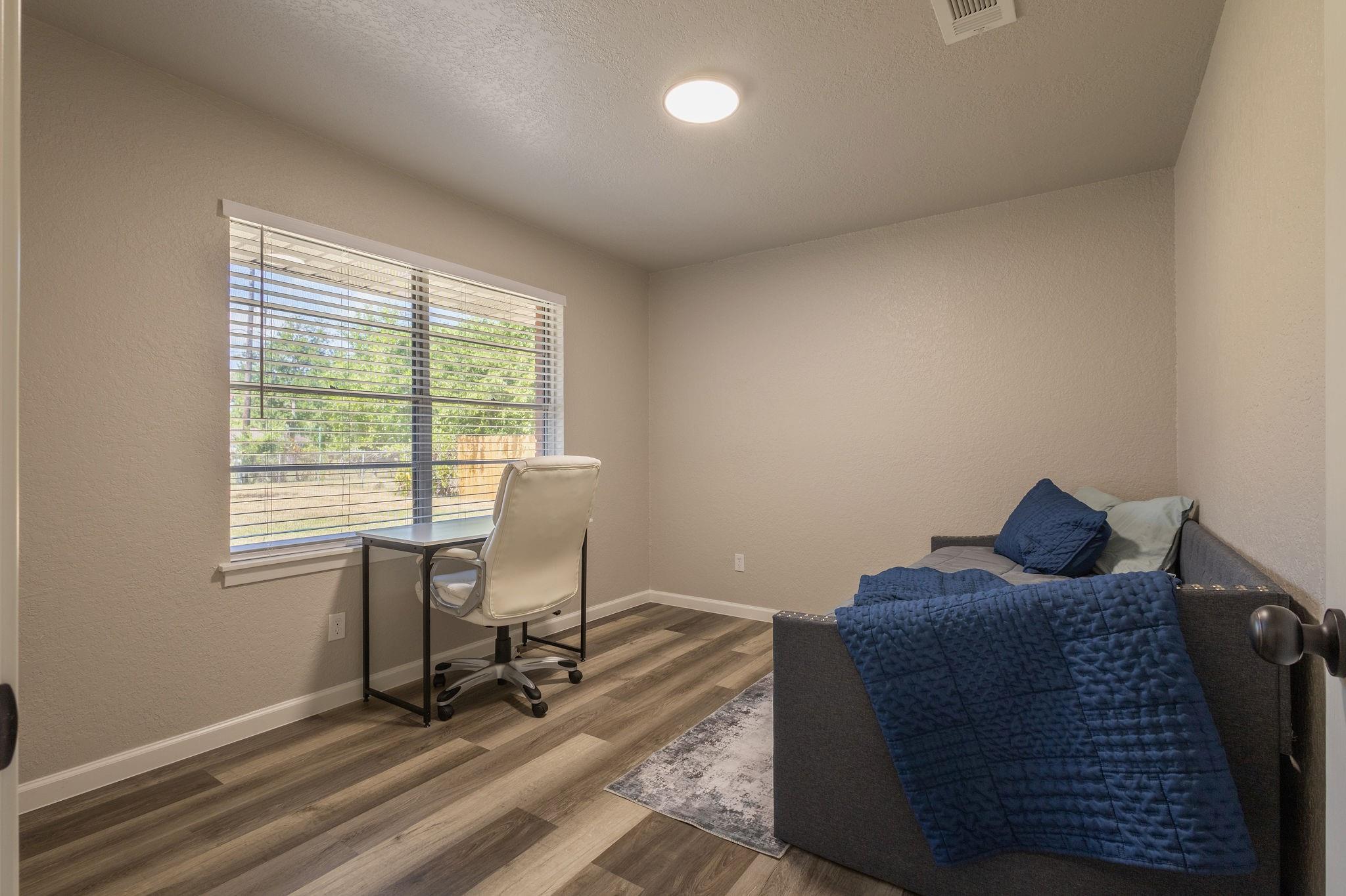 106 Mimosa St