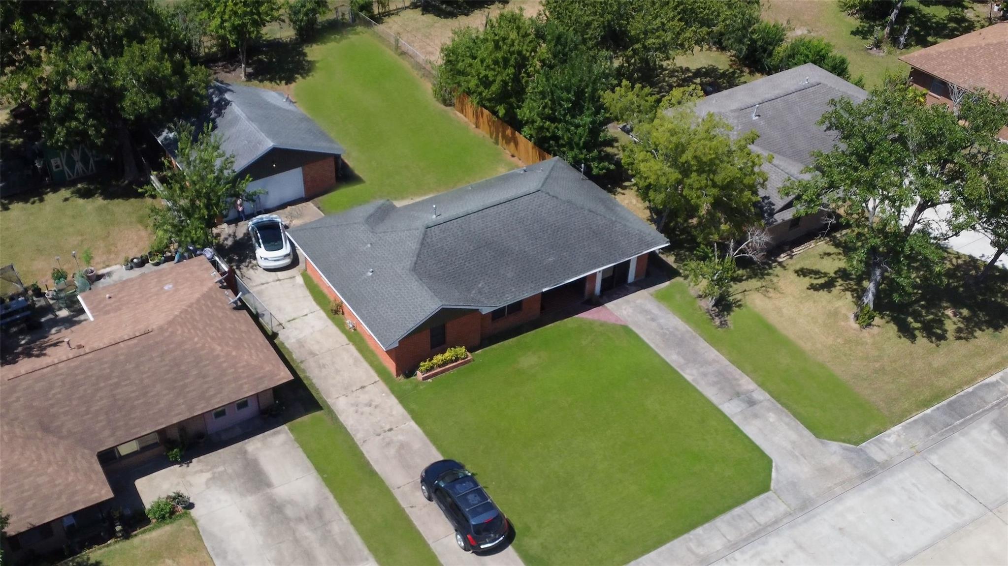 106 Mimosa St