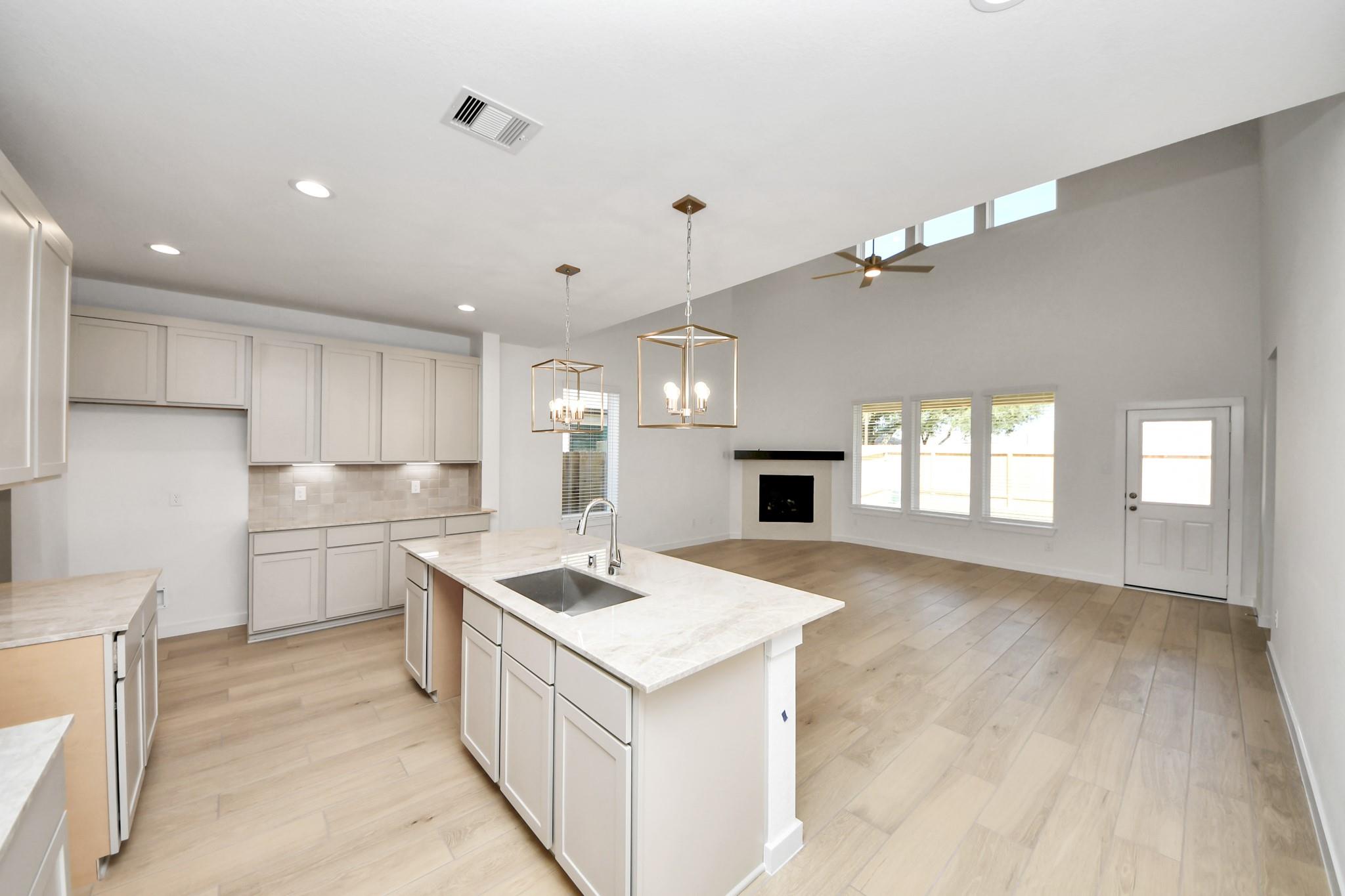 15806 Telge Ridge Lane