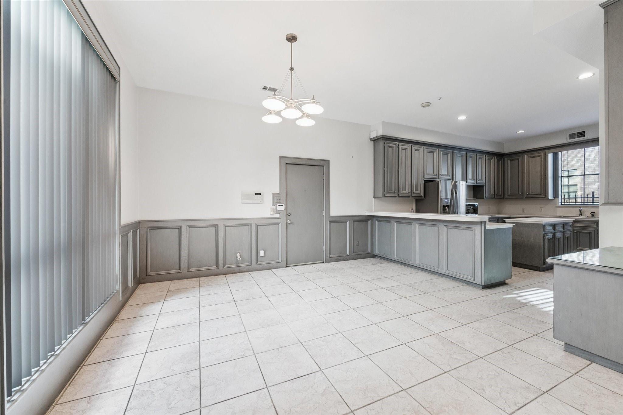 1815 Potomac Drive # C