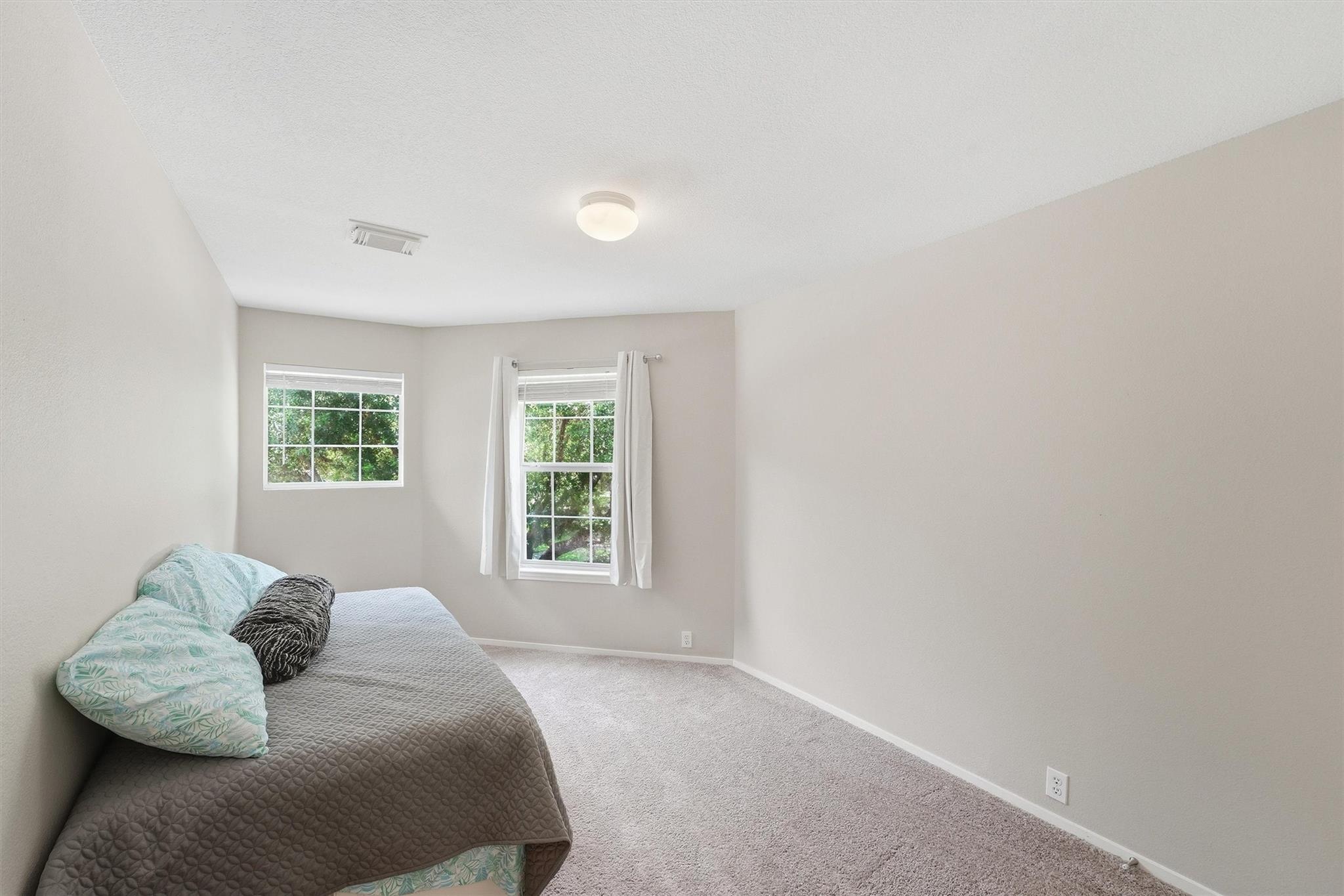 2903 Edgewick Elm Street