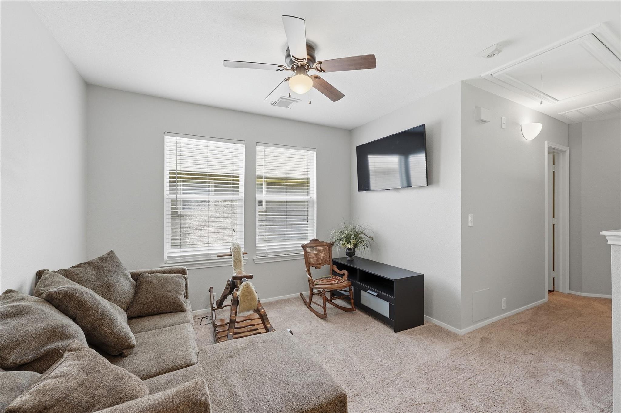 2903 Edgewick Elm Street