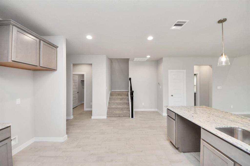 14918 Royal Leaf Lane