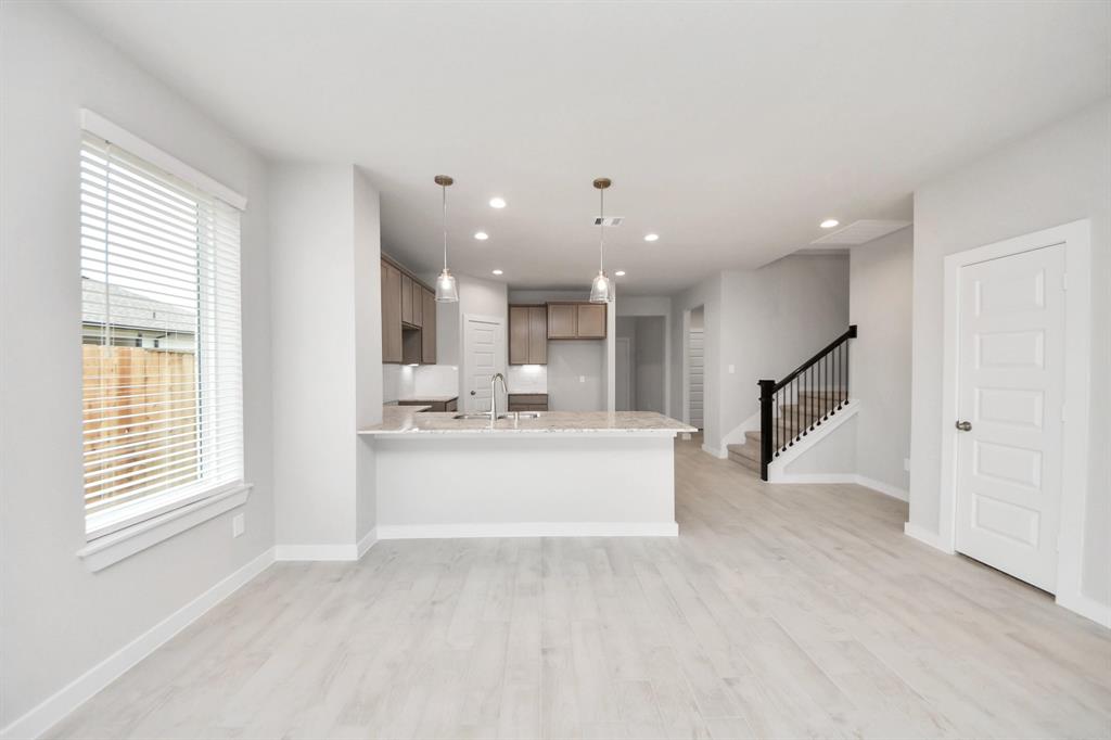 14918 Royal Leaf Lane