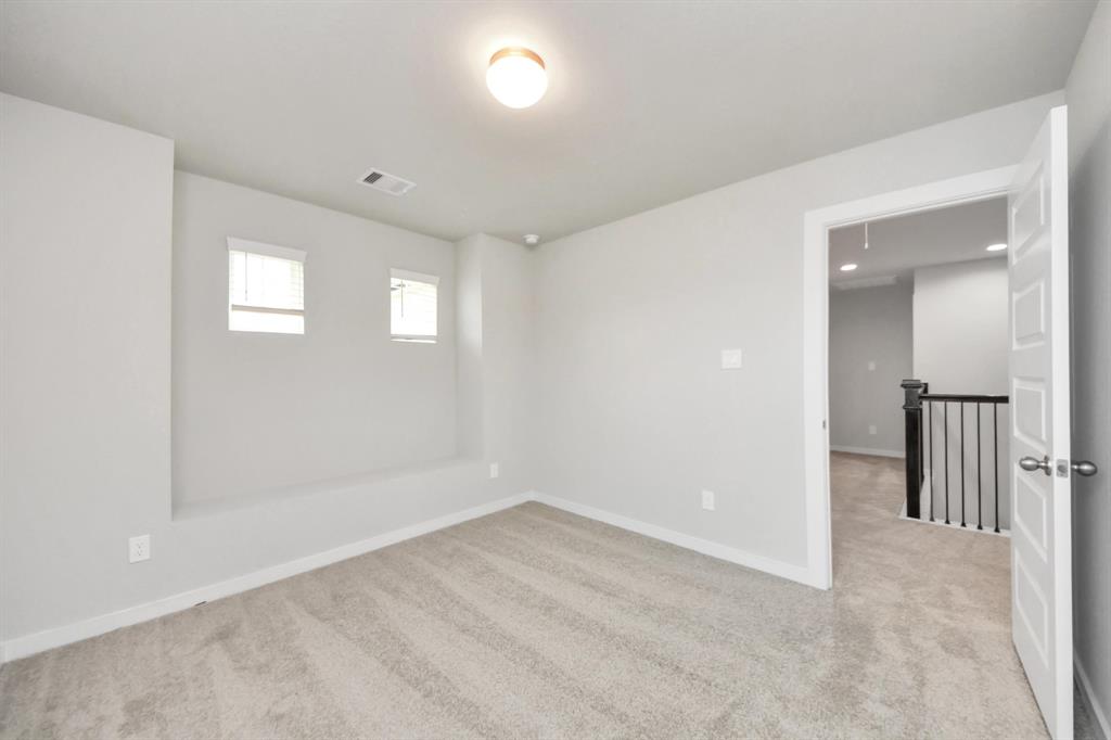 14918 Royal Leaf Lane