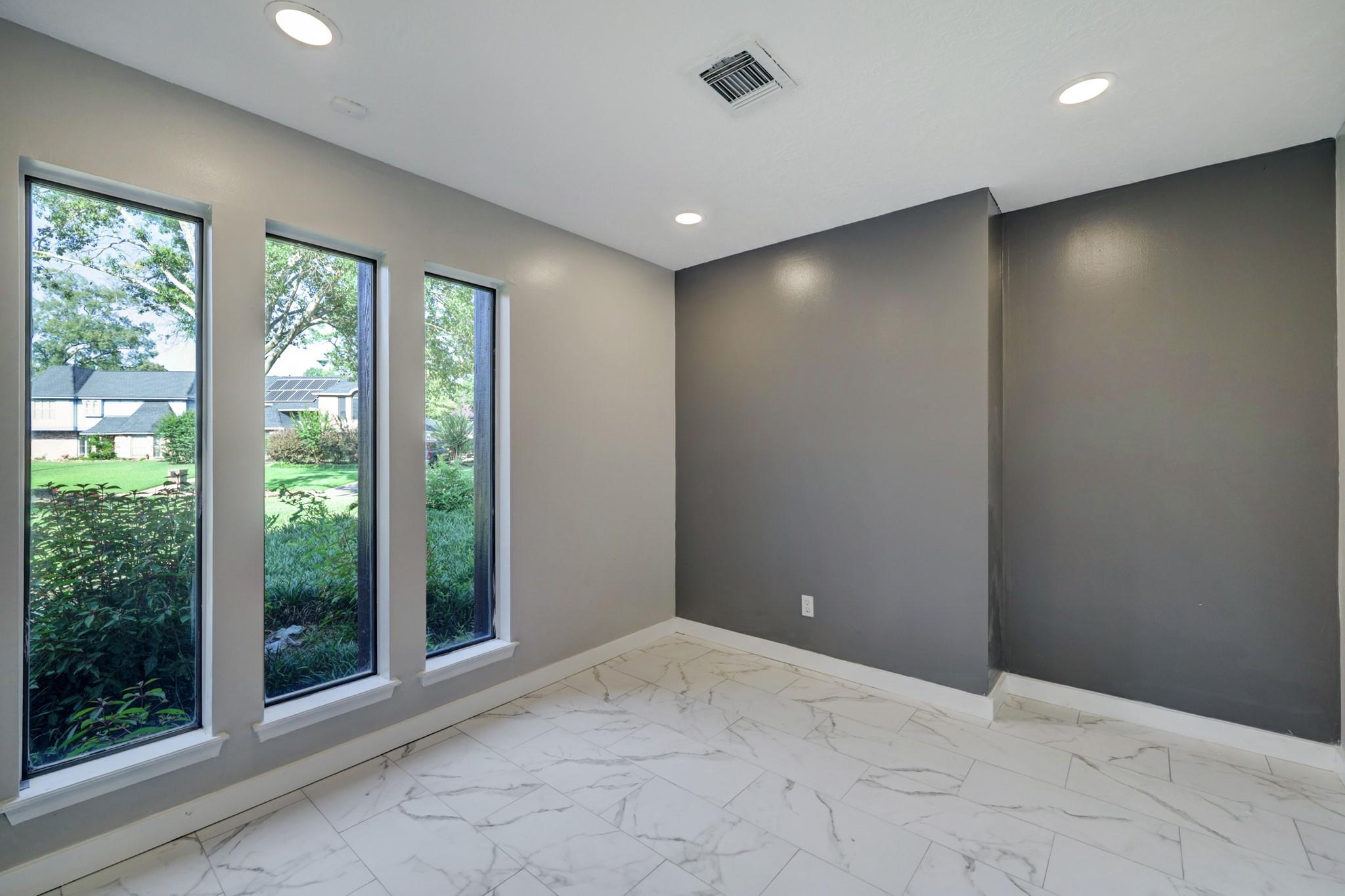 20019 Legend Oak Drive