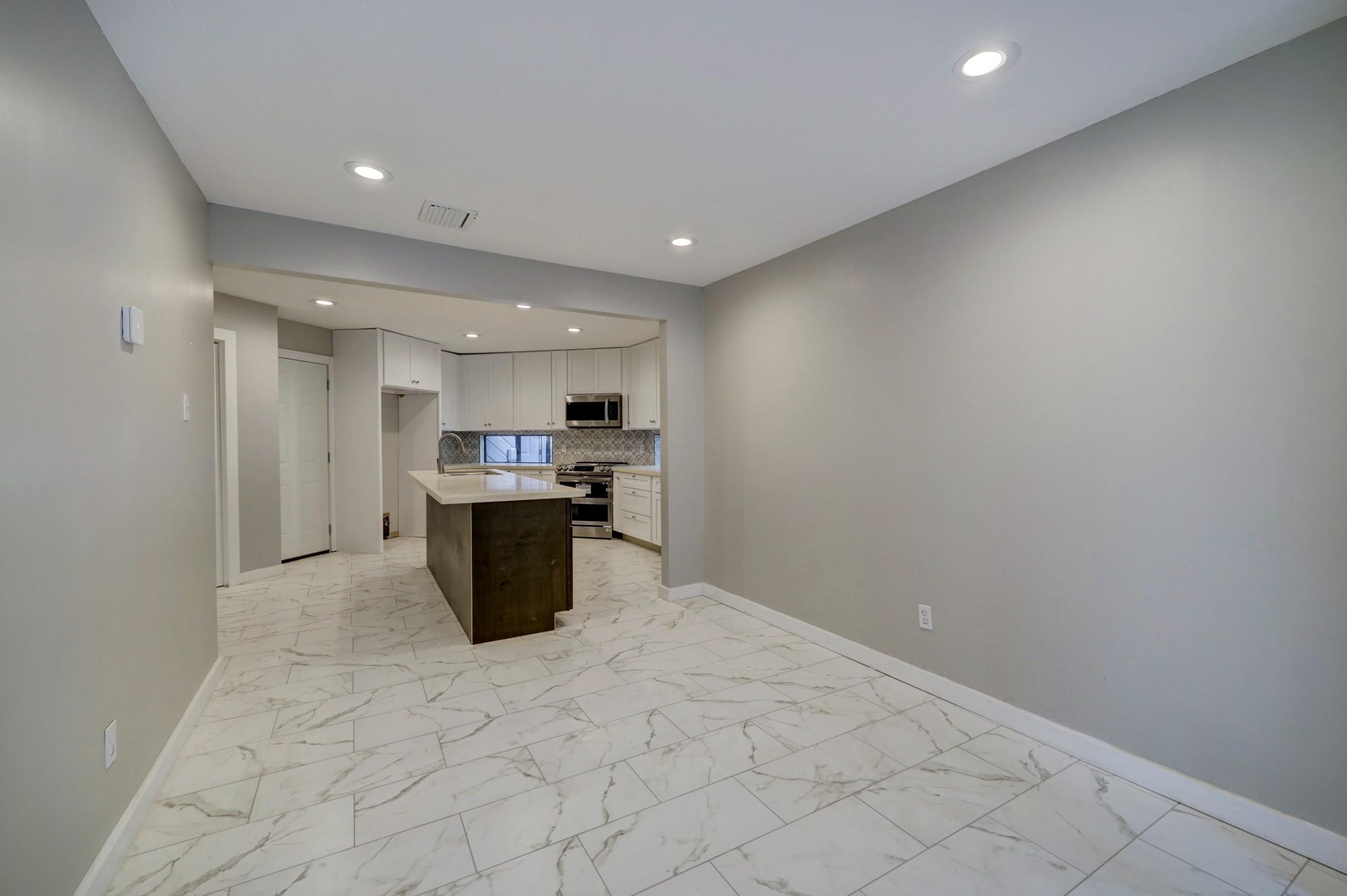 20019 Legend Oak Drive