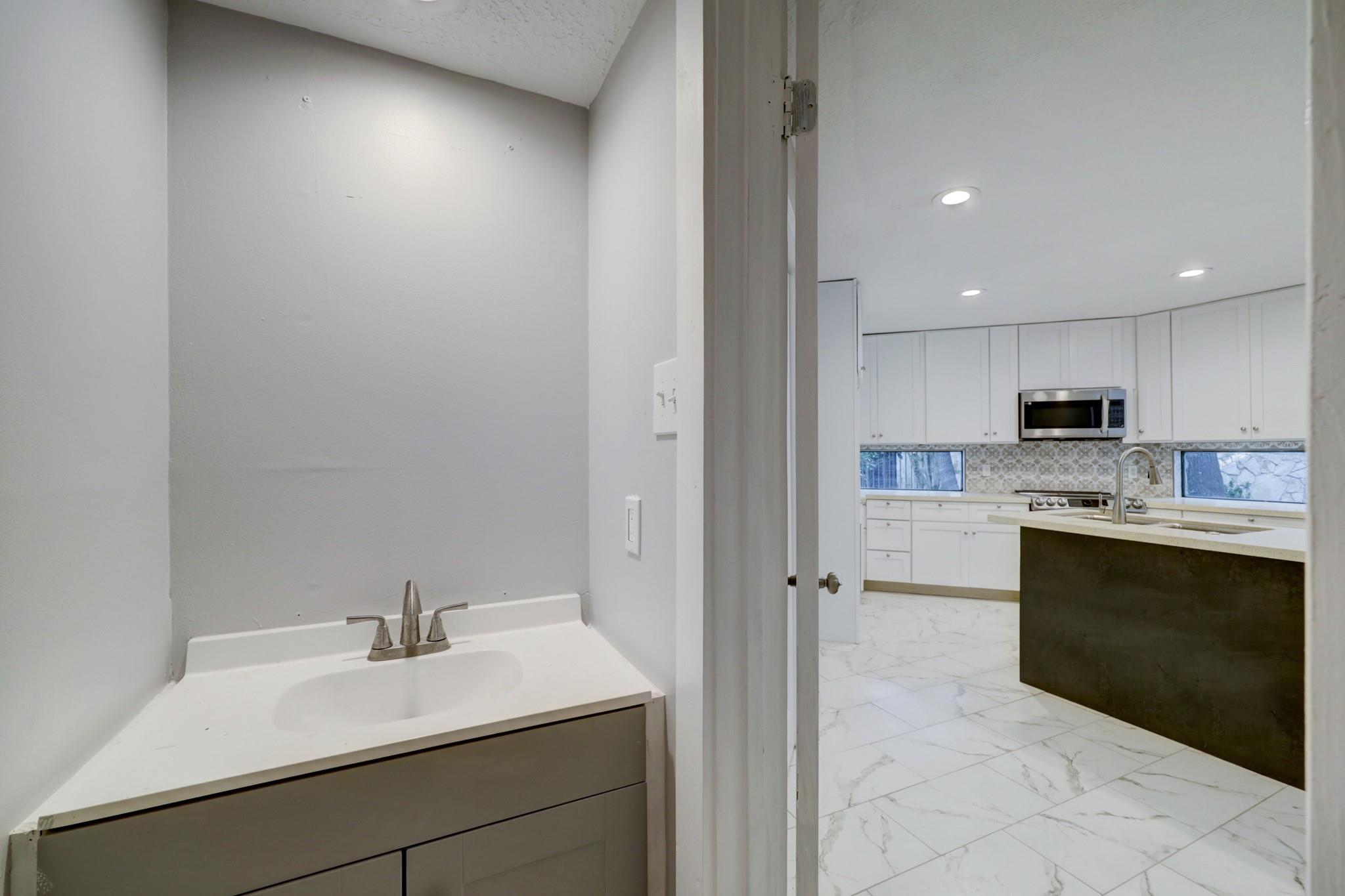 20019 Legend Oak Drive