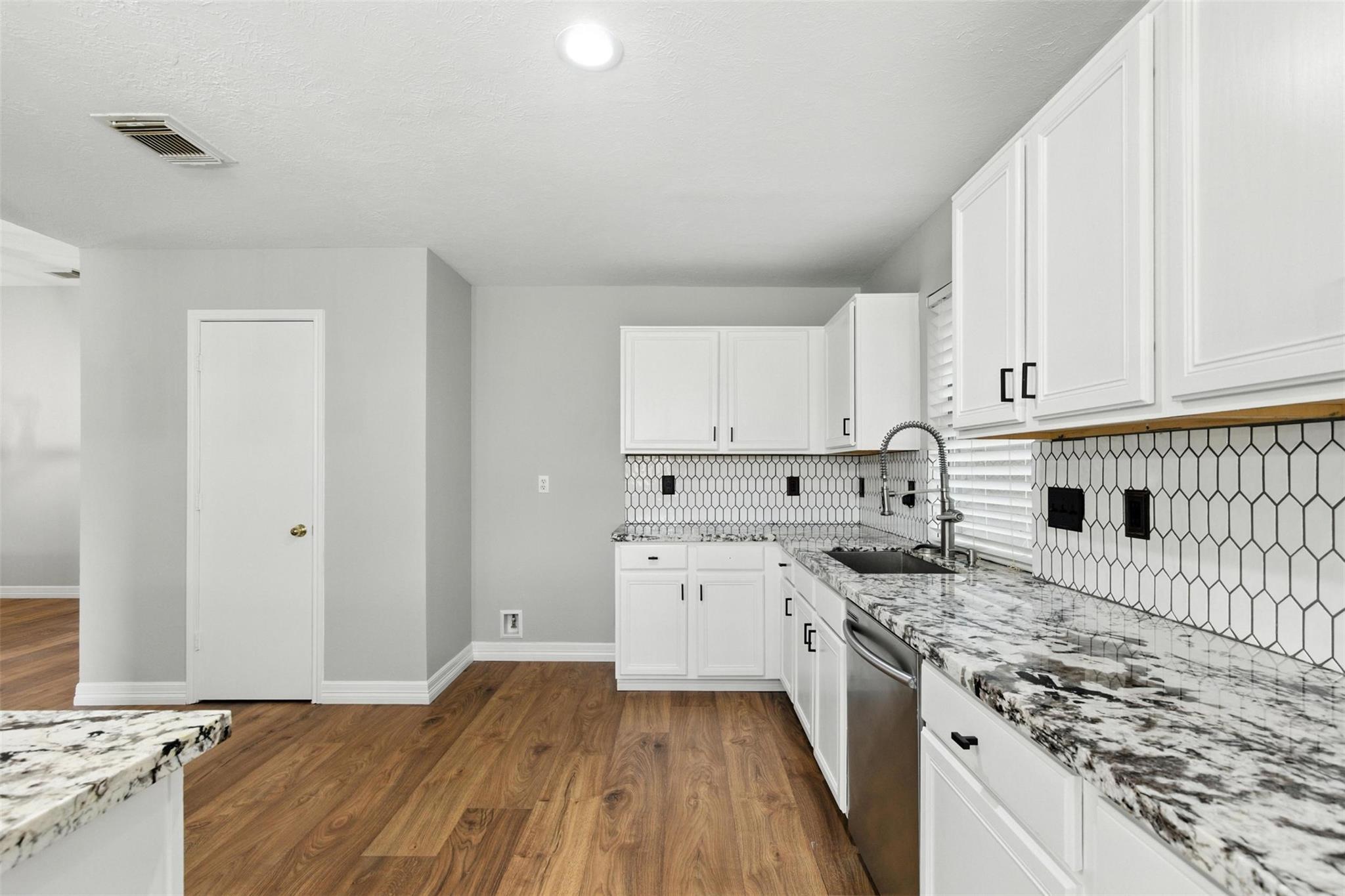 4127 Great Forest Court