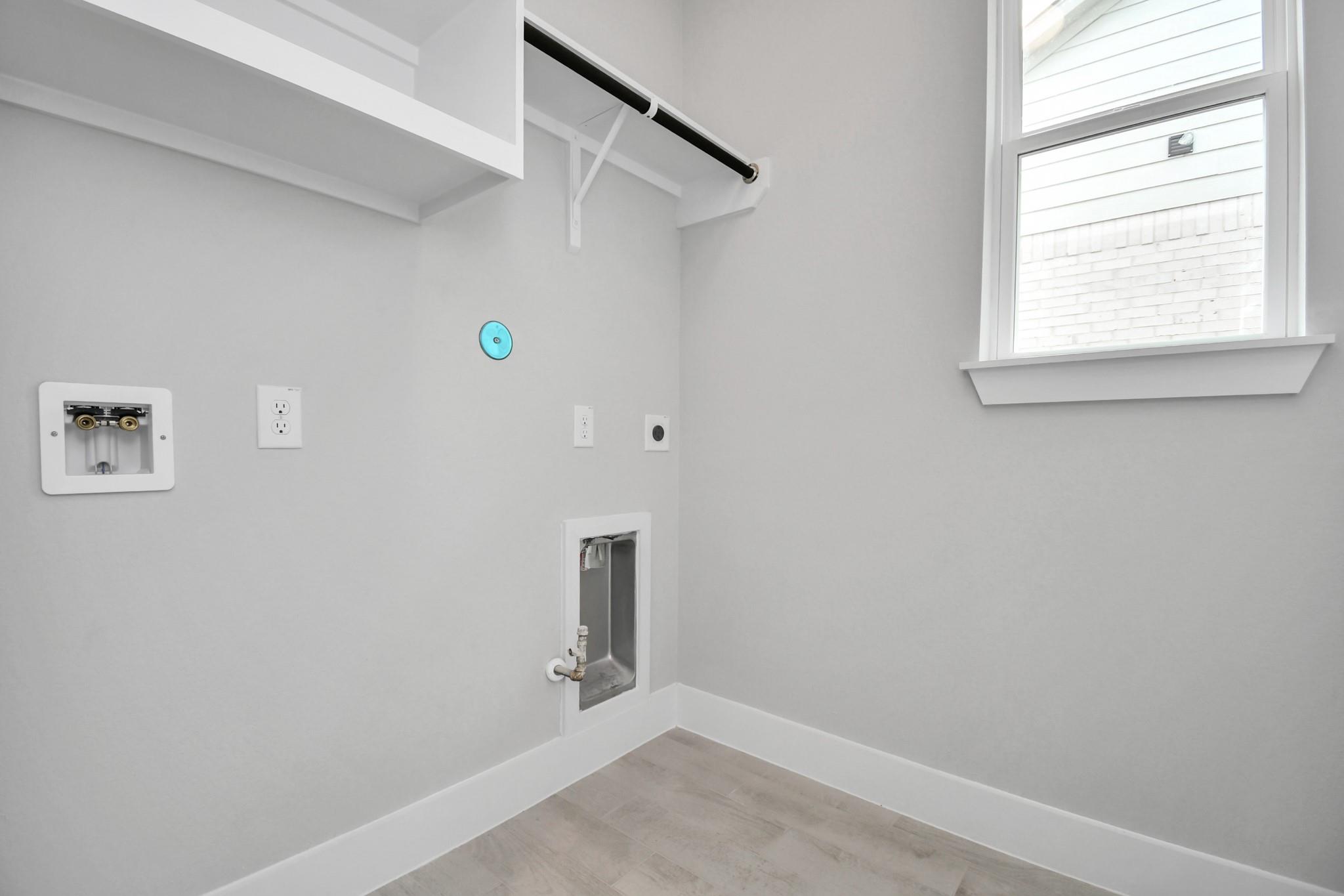 6219 Vista View Lane